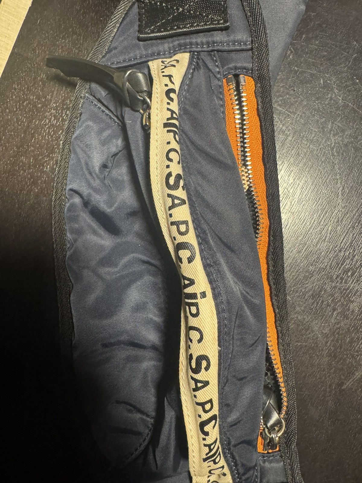 A.P.C. × Sacai Banane Crossbody Bag Size ONE SIZE - 4 Thumbnail