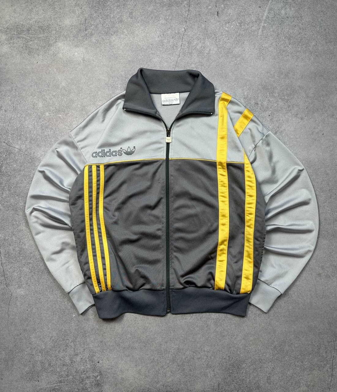 Adidas Vintage Adidas Track Jacket, Size L – Classic Zip-Up Style Size US L / EU 52-54 / 3 - 1 Thumbnail