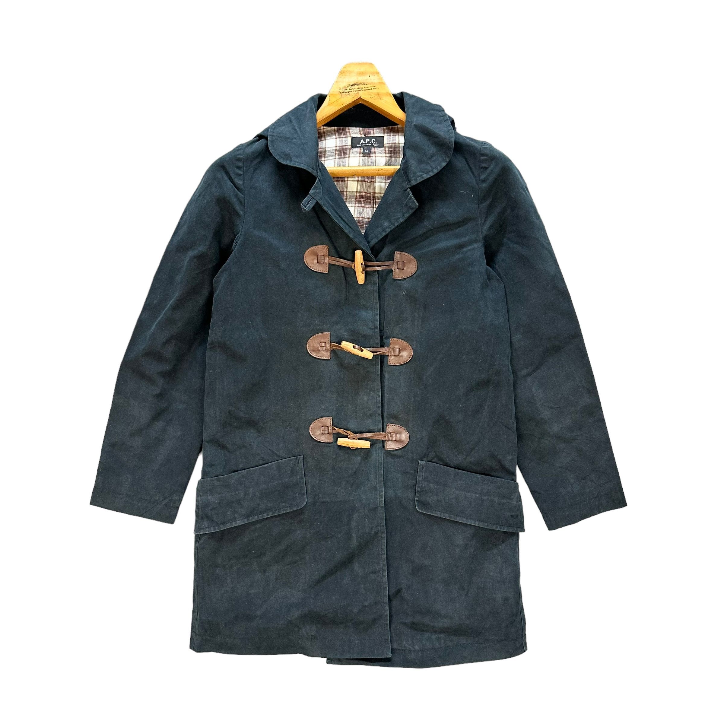 コート A.P.C. Woman Coat Green COHILM01548 JAC A.P.C. A.P.C. Women Coats COHIL M01548 JAC Green | Grailed