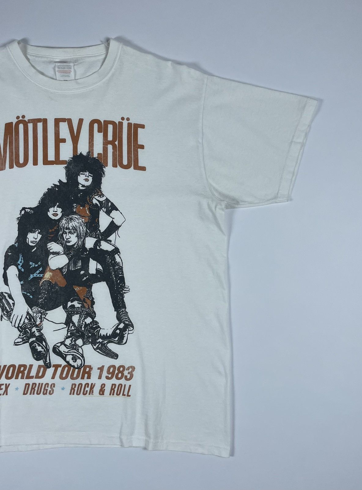 Band Tees Vintage Motley Crue T-Shirt Word Tour 1983 Size US L / EU 52-54 / 3 - 2 Thumbnail