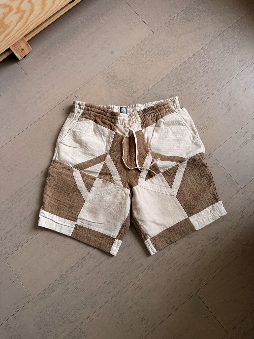 18 East Prospect Shorts