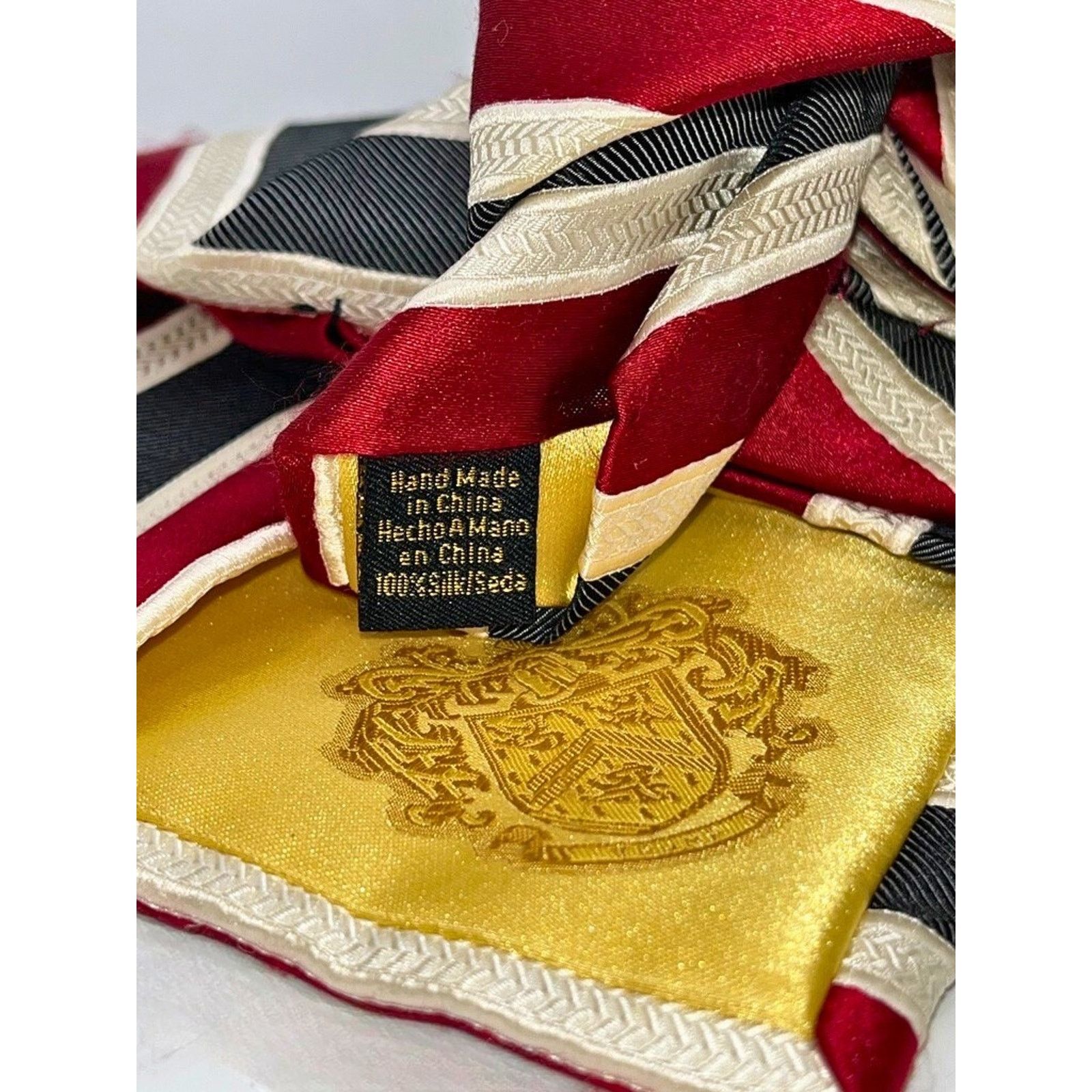 Donald Trump Donald J. Trump Signature Silk Striped Crest Tie Handmade Size ONE SIZE - 7 Thumbnail