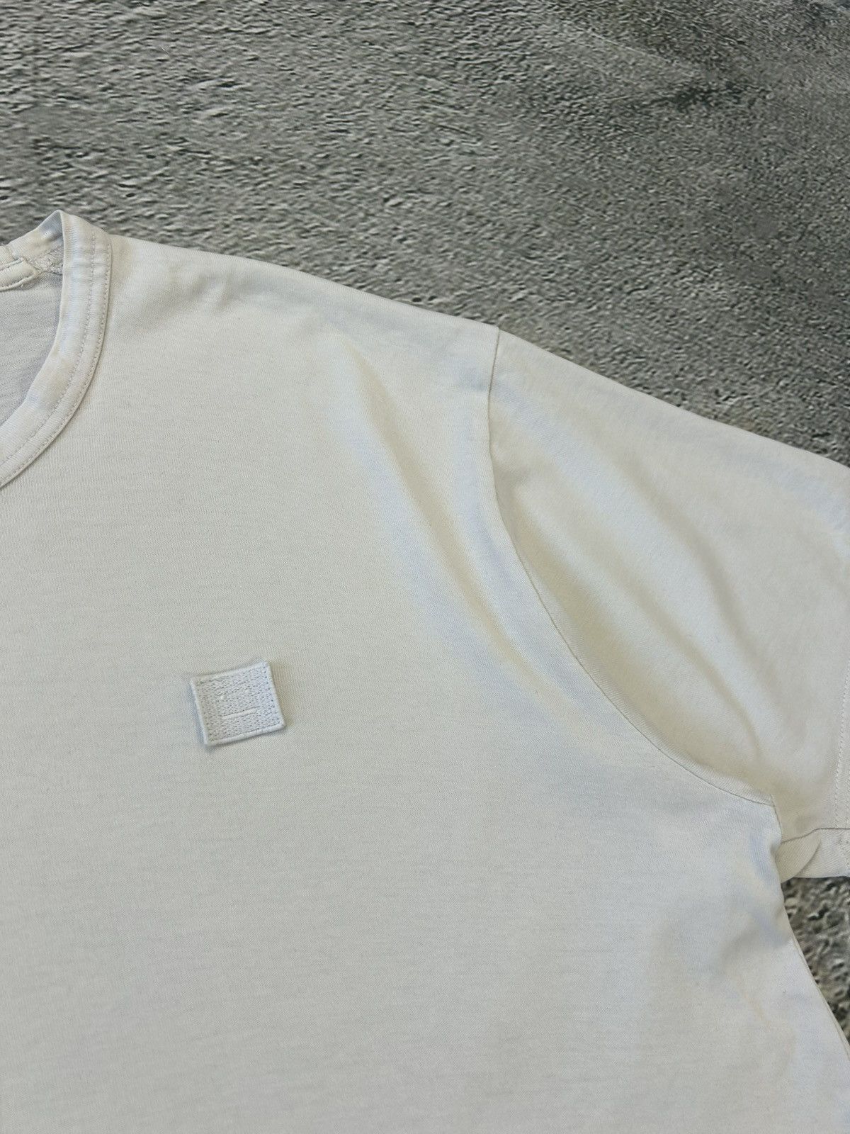 Acne Studios Acne Studios t-shirt nash face white Size US M / EU 48-50 / 2 - 3 Thumbnail