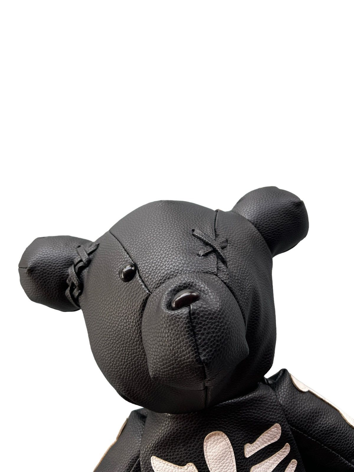 Japanese Brand Goth Skull Bear Faux Leather Backpack Size ONE SIZE - 3 Thumbnail