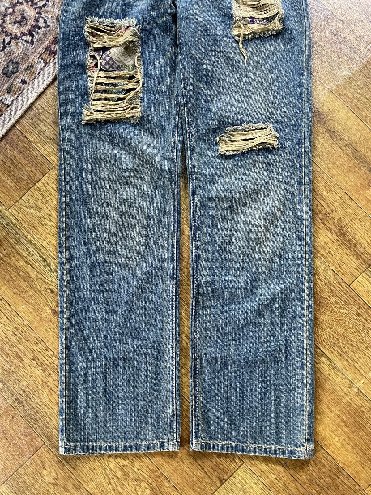 Japanese Brand Straight Relaxed Distressed Denim Size US 31 - 6 Thumbnail