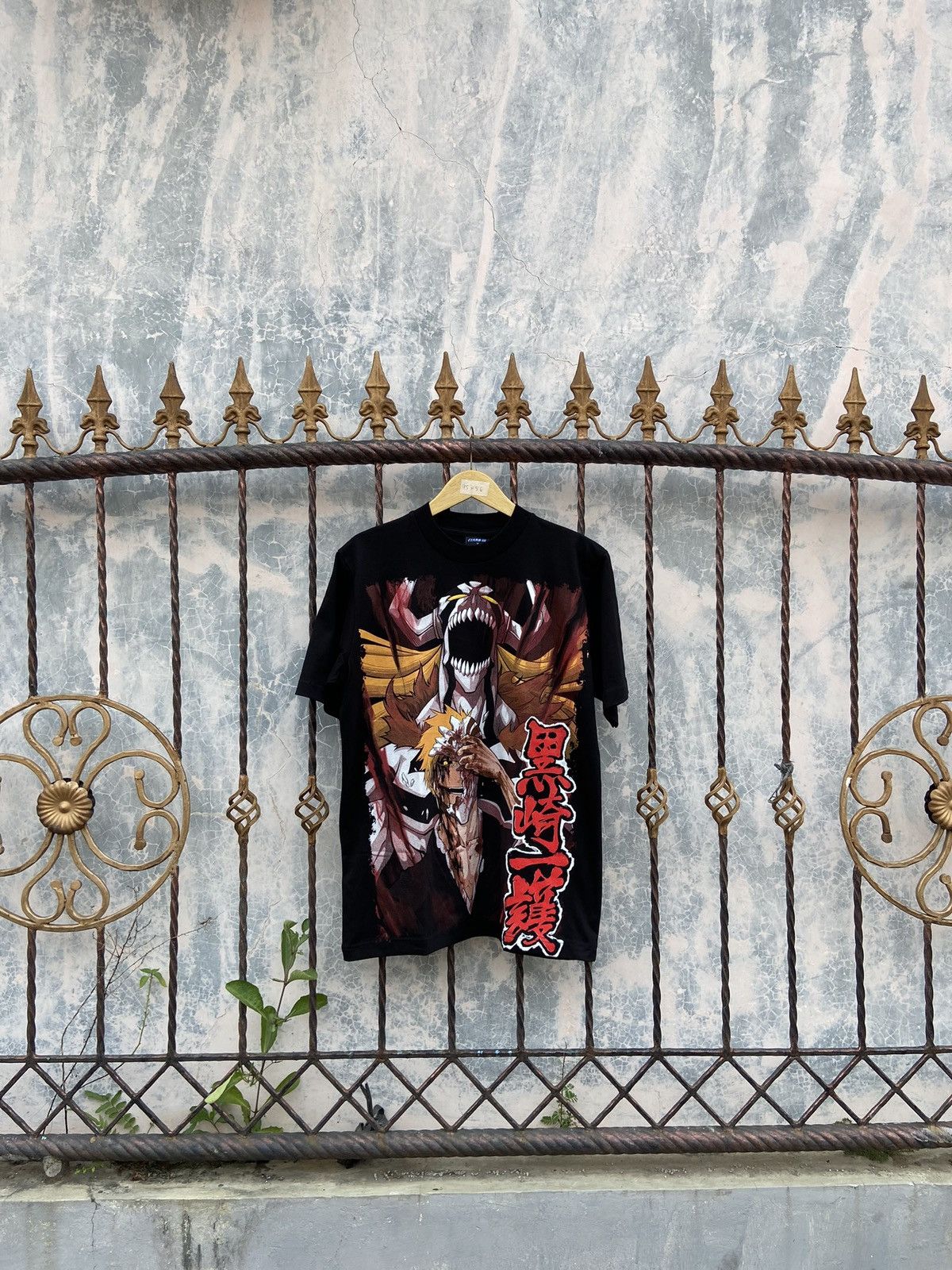 Japanese Brand × Vintage BLEACH BOOTLEG ICHIGO VS ULQUIORRA Size US XL / EU 56 / 4 - 7 Thumbnail