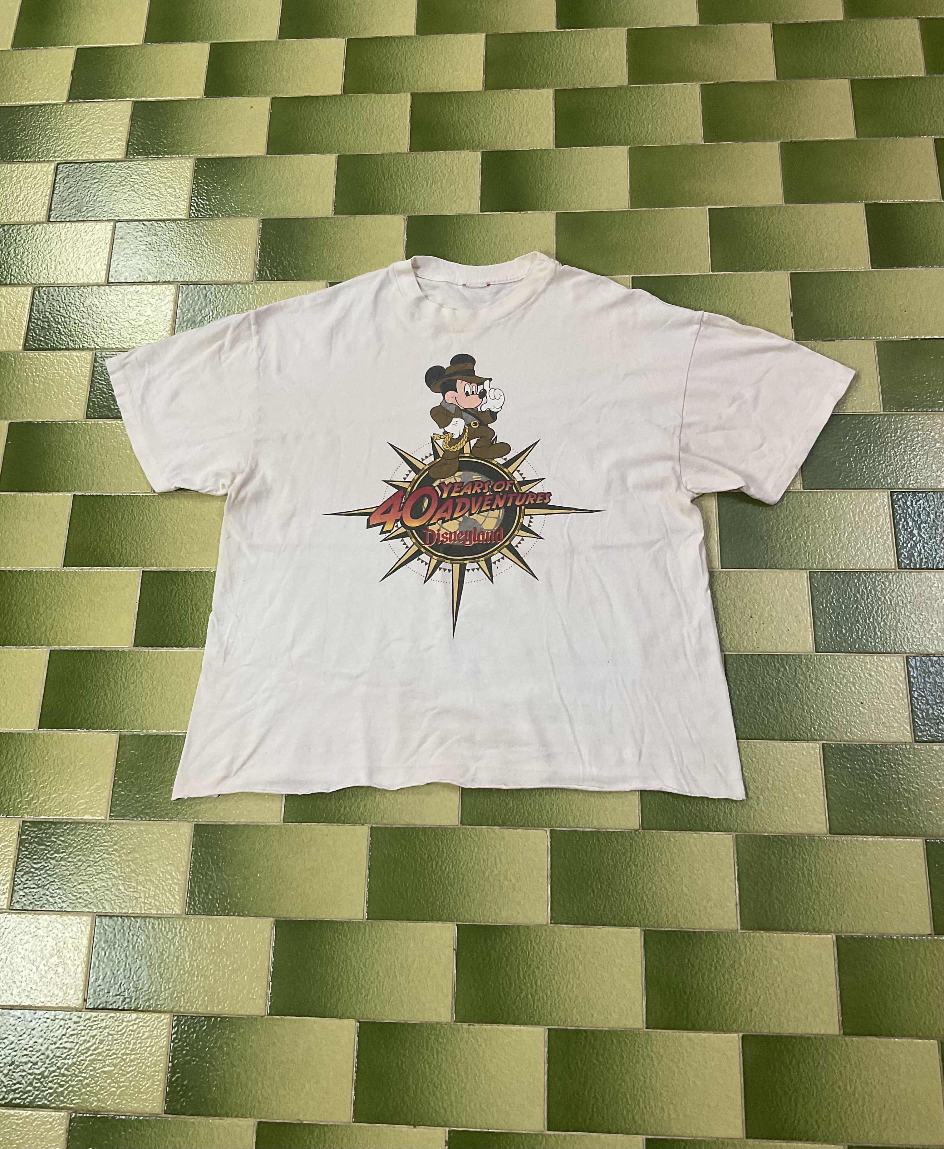 Disney Vintage 90s Mickey Mouse 40 Years of Adventure T-Shirt Size US XL / EU 56 / 4 - 1 Thumbnail