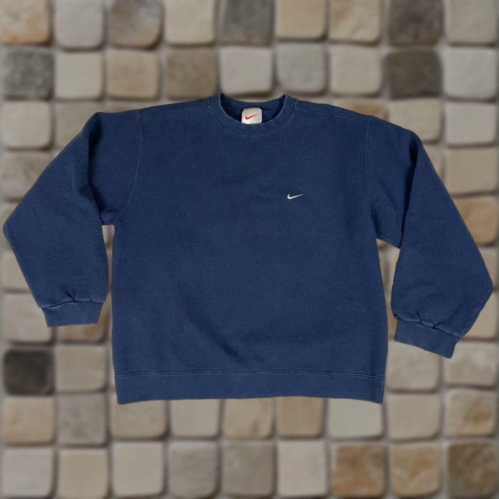 Nike Nike Men's Vintage 90s Crewneck Sweatshirt Size L Navy White Logo Embroidered Sweatshirt Pullover Crew Neck Cotton Blend Fleece All Seasons Regular Size US L / EU 52-54 / 3 - 1 Thumbnail
