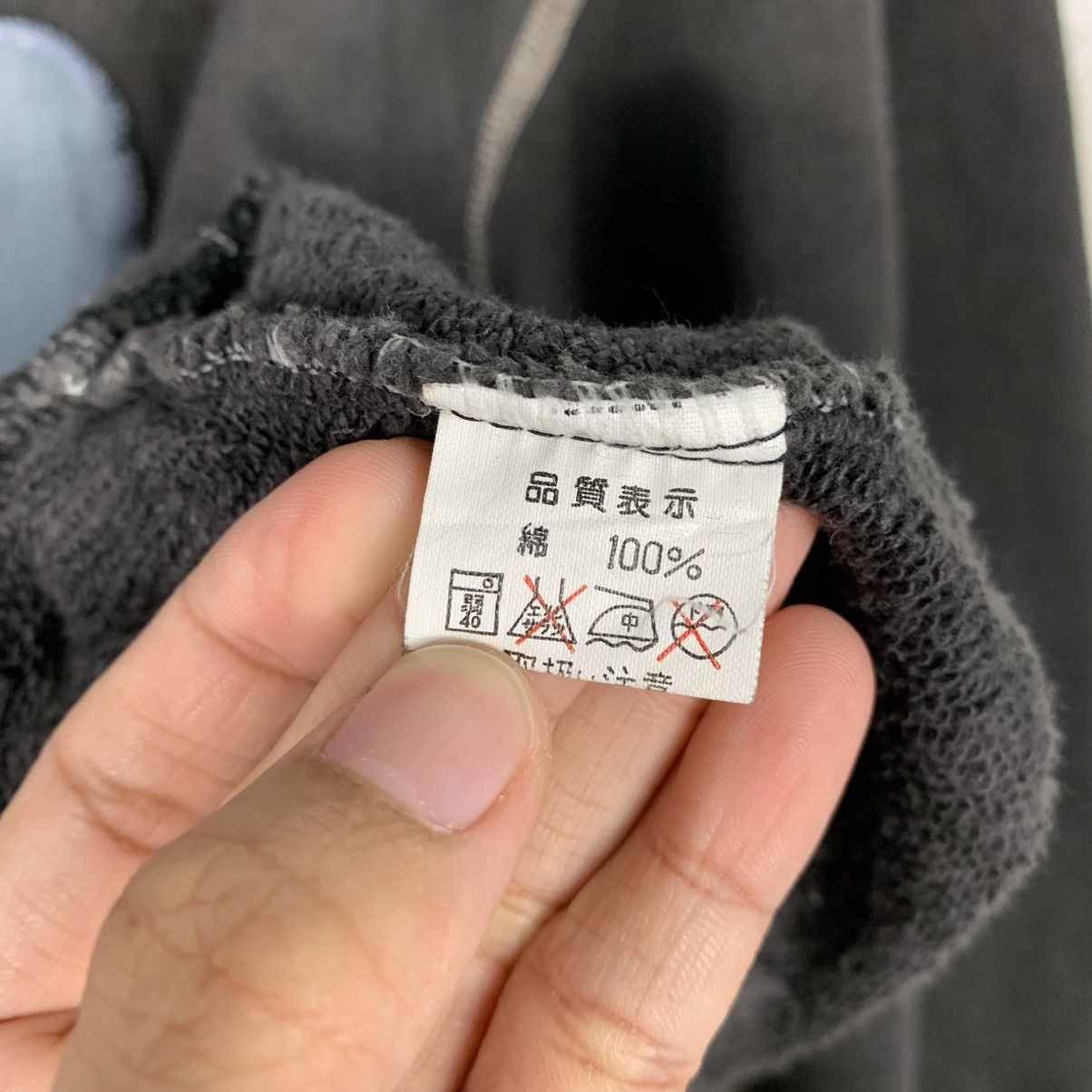 Japanese Brand Vintage Mickey Mousey Big Logo Pullover Hoodie Size US L / EU 52-54 / 3 - 15 Thumbnail