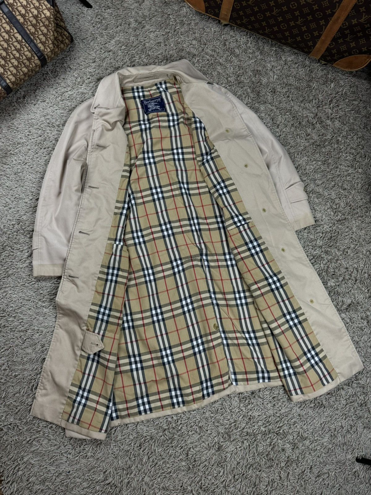 Burberry × Vintage Vintage trench coat Burberry original luxury streetwear item Size L / US 10 / IT 46 - 2 Thumbnail