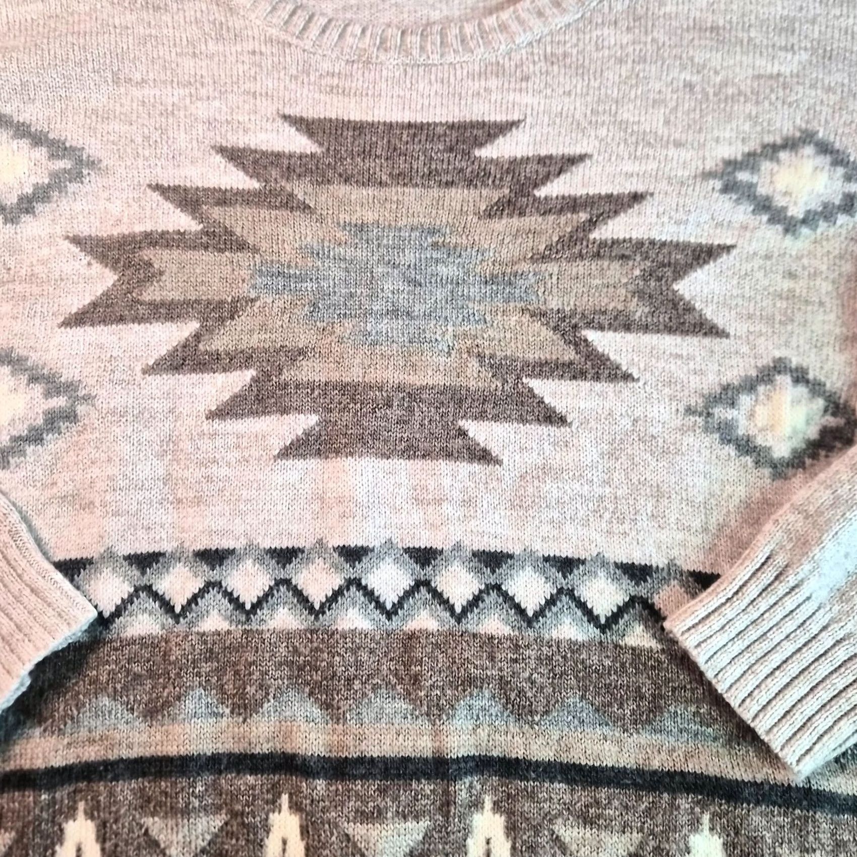 American Eagle Outfitters VINTAGE American Eagle Outfitters Sweater Women XL Tan Aztec Wool Blend Southwest Oversized G057 Size XL / US 12-14 / IT 48-50 - 2 Thumbnail