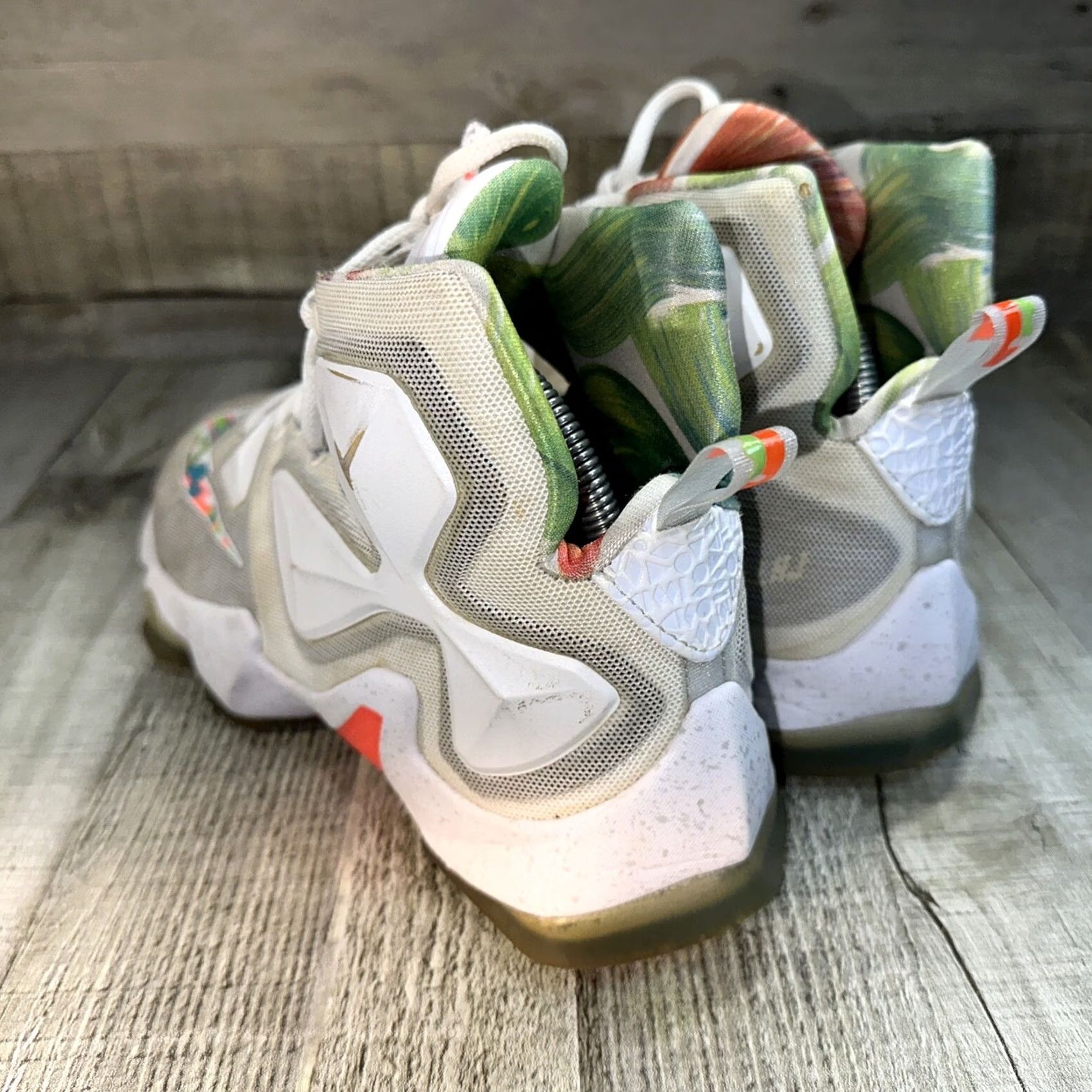 Nike Nike LeBron 13 Easter Mens Size 8.5 White Sneaker Basketball 2016 Mid Top Size US 9 / EU 42 - 4 Thumbnail