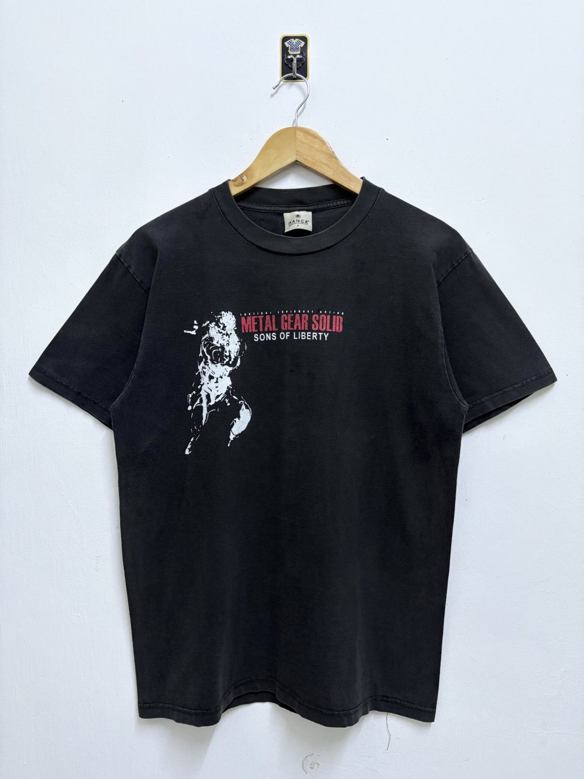 Vintage Vintage 90's Metal Gear Solid - Game Series ( RARE ) T-Shirt Size US M / EU 48-50 / 2 - 1 Thumbnail