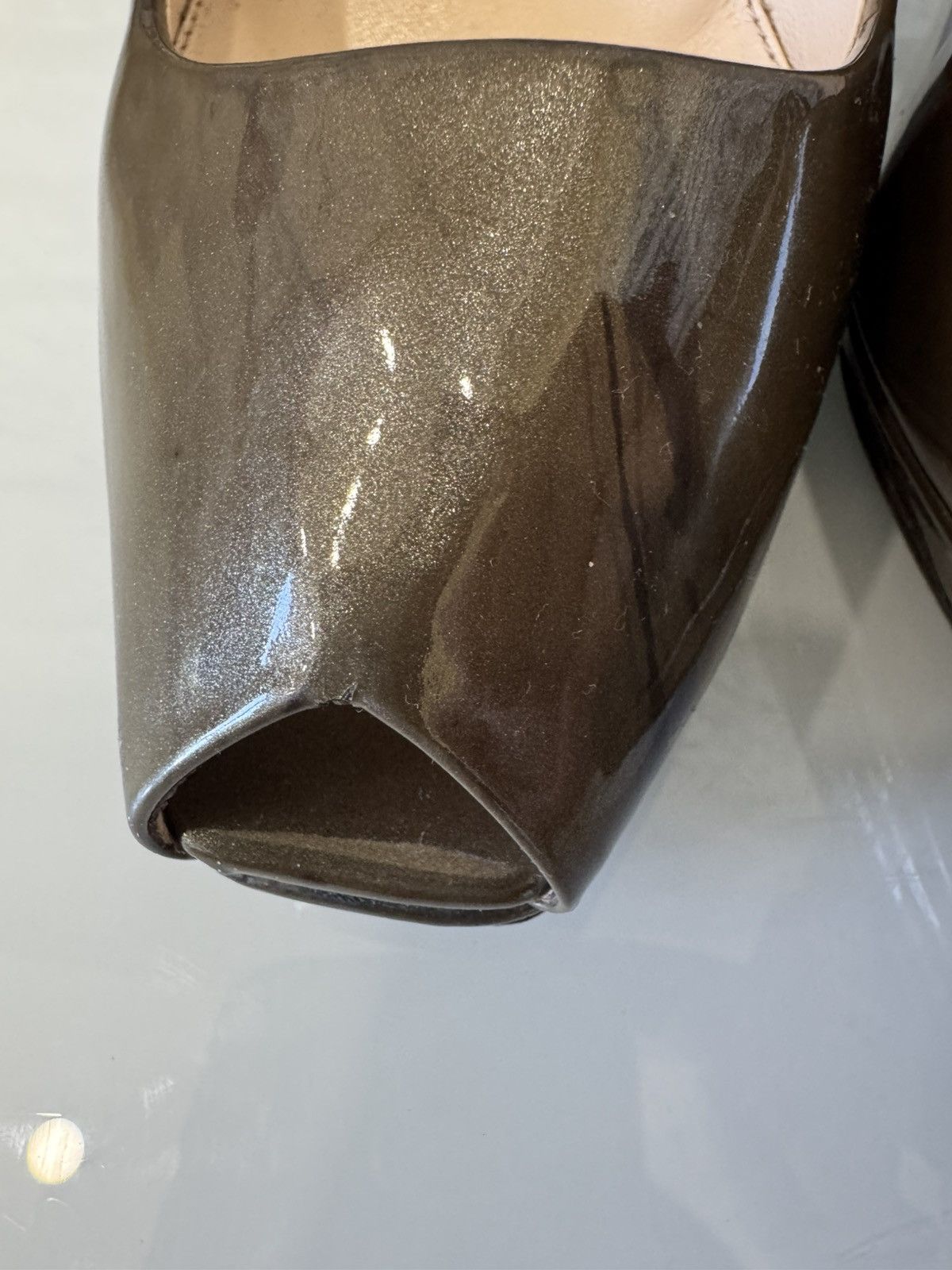 Prada Patent Leather Heels Prada Black Size 39 1/2 Patent Leather Size US 9.5 / IT 39.5 - 5 Thumbnail