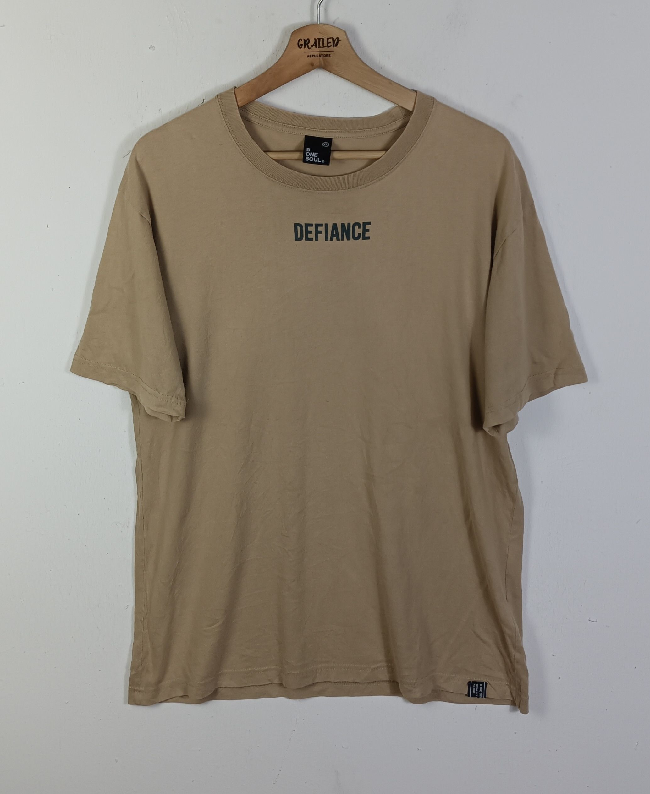 Japanese Brand × Vintage Be One Soul " DEFIANCE" Short Sleeve T Shirt Size US L / EU 52-54 / 3 - 2 Thumbnail