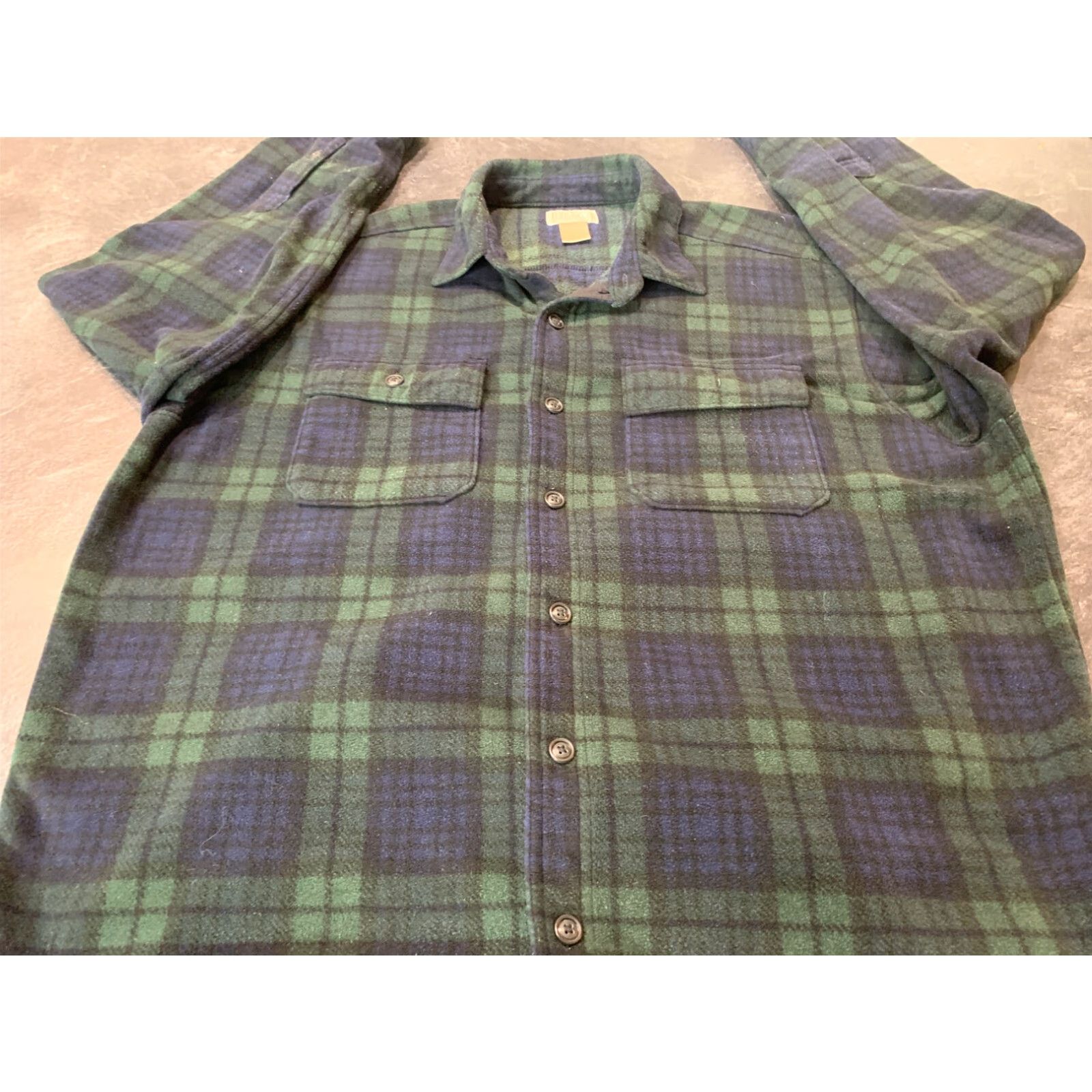 Vintage L.L. Bean Mens Long Sleeve Flannel Shirt Plaid Blue Green Button Up Adult Large Size US L / EU 52-54 / 3 - 1 Thumbnail