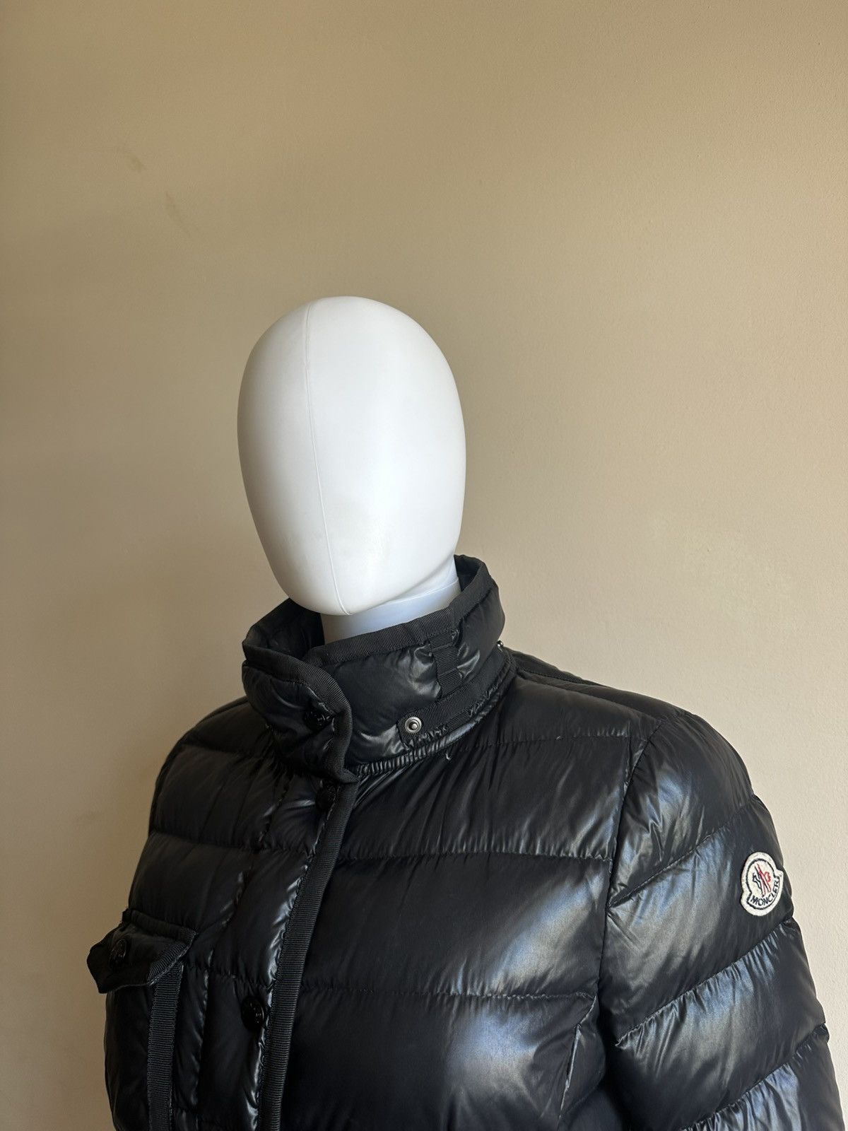 Moncler MONCLER ARMOISE GIUBBOTTO ARMOISE Short JACKET Size XS / US 0-2 / IT 36-38 - 24 Thumbnail