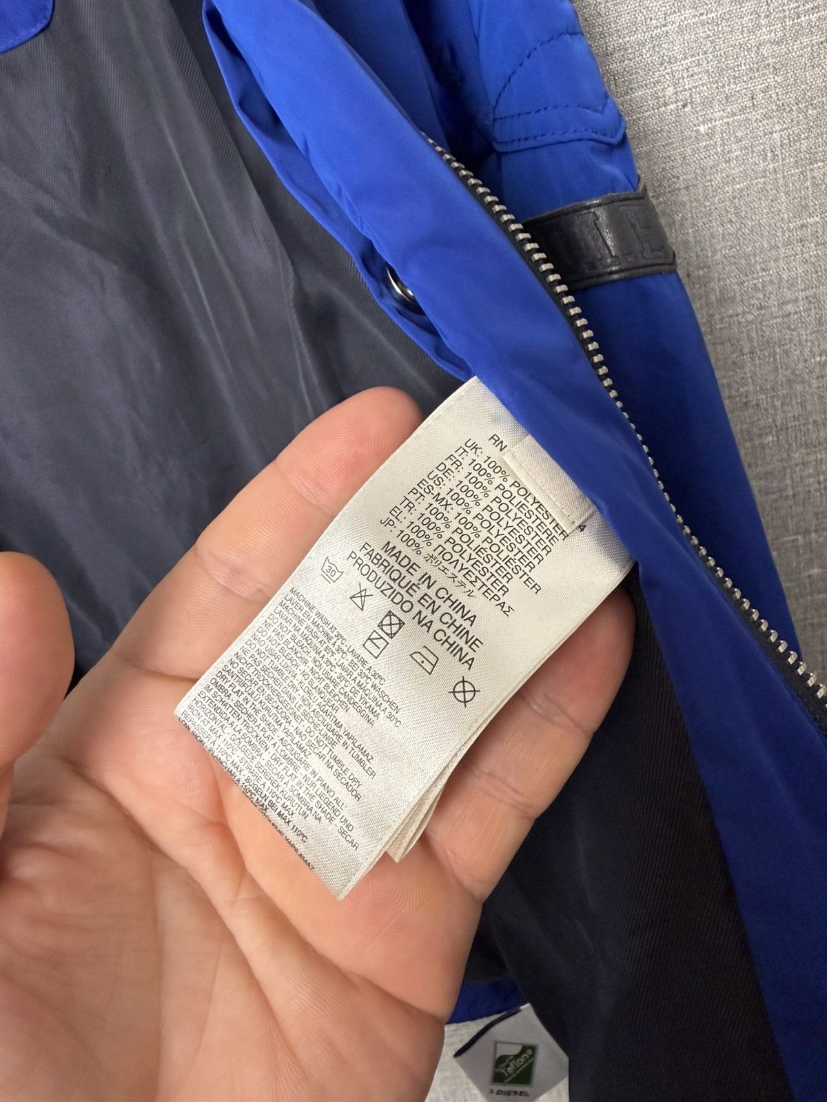Diesel Diesel Blue Nylon Bomber Jacket Men’s Size M with Logo Patch Size US M / EU 48-50 / 2 - 23 Thumbnail