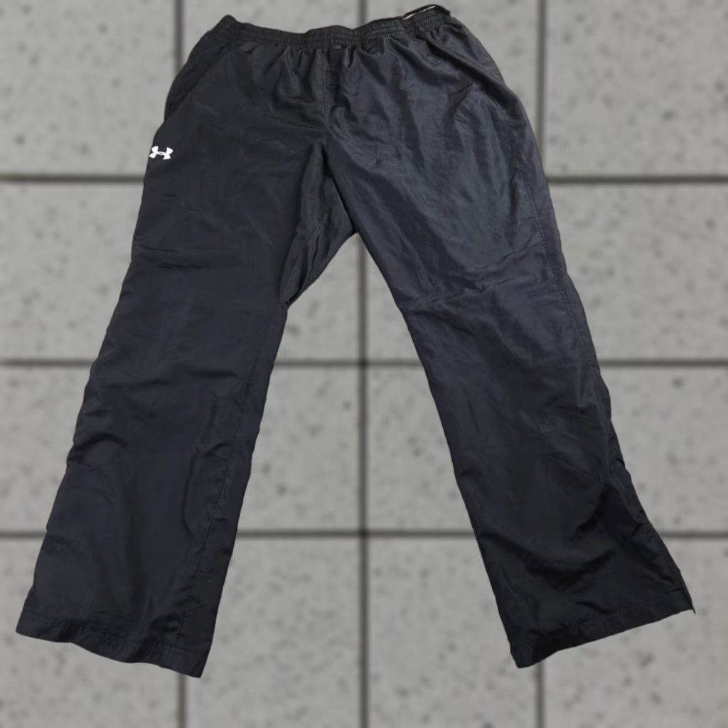 Under Armour Under Armour Pants Mens 2XL Black Baggy Windbreaker Drawstring Jogger Sweatpants Size US 36 / EU 52 - 1 Thumbnail