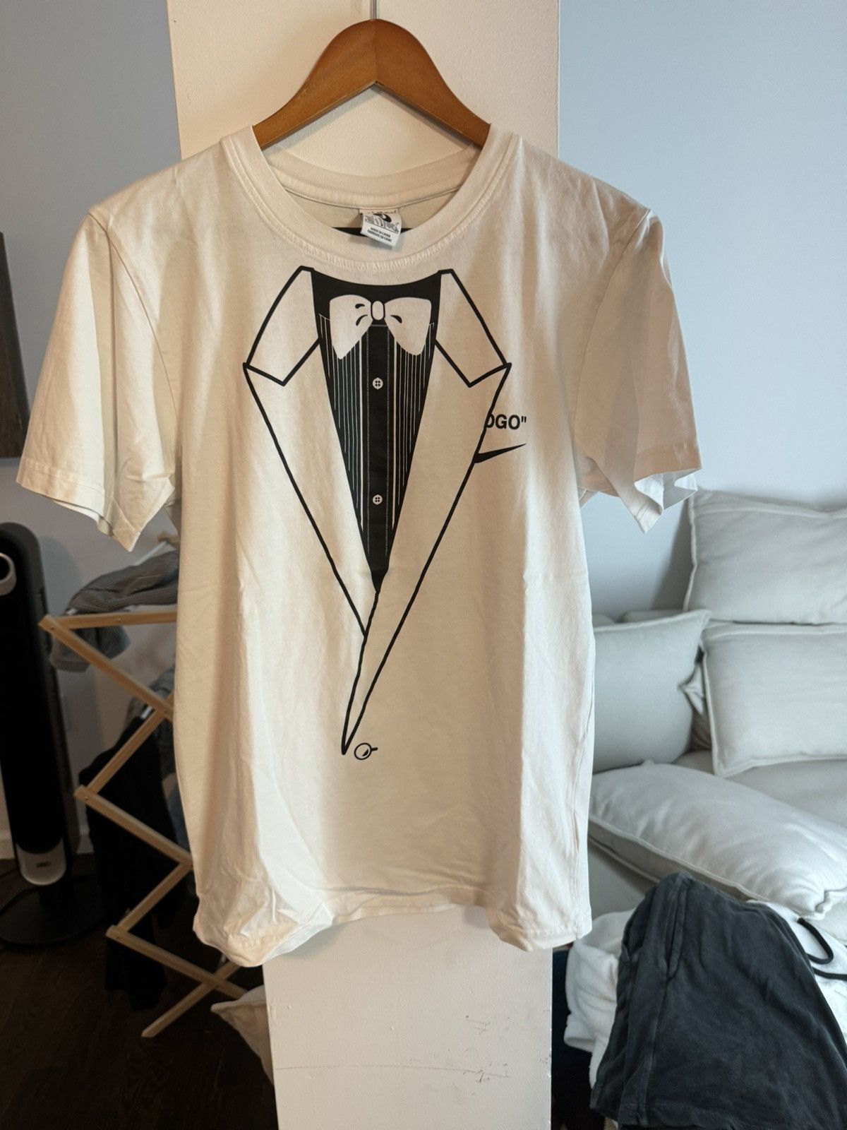 Nike × Off-White TUX T SHIRT Size US S / EU 44-46 / 1 - 1 Thumbnail