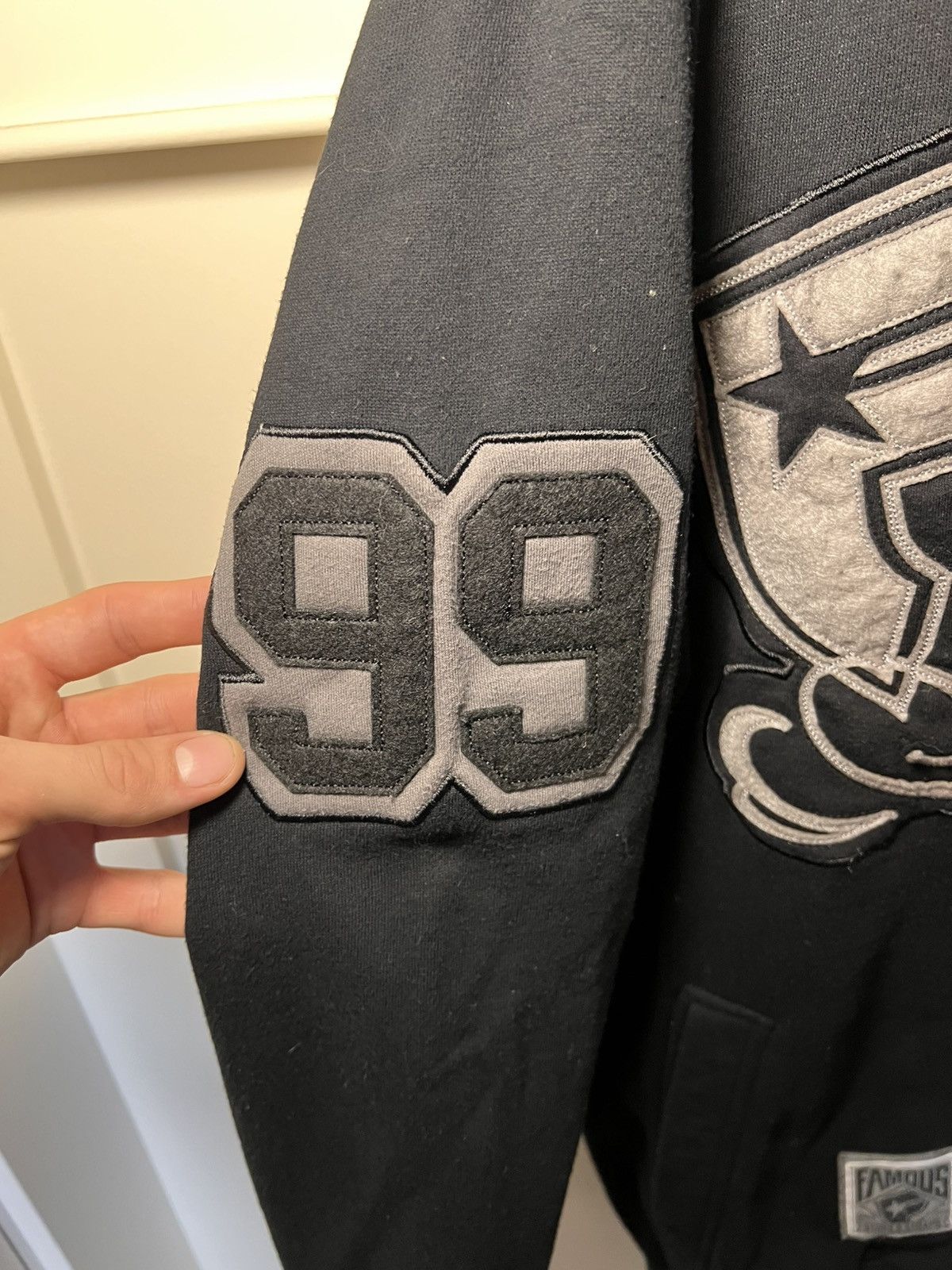 Famous Stars And Straps Vintage Stars and Straps “family” patch cotton bomber jacket Size US XL / EU 56 / 4 - 10 Thumbnail