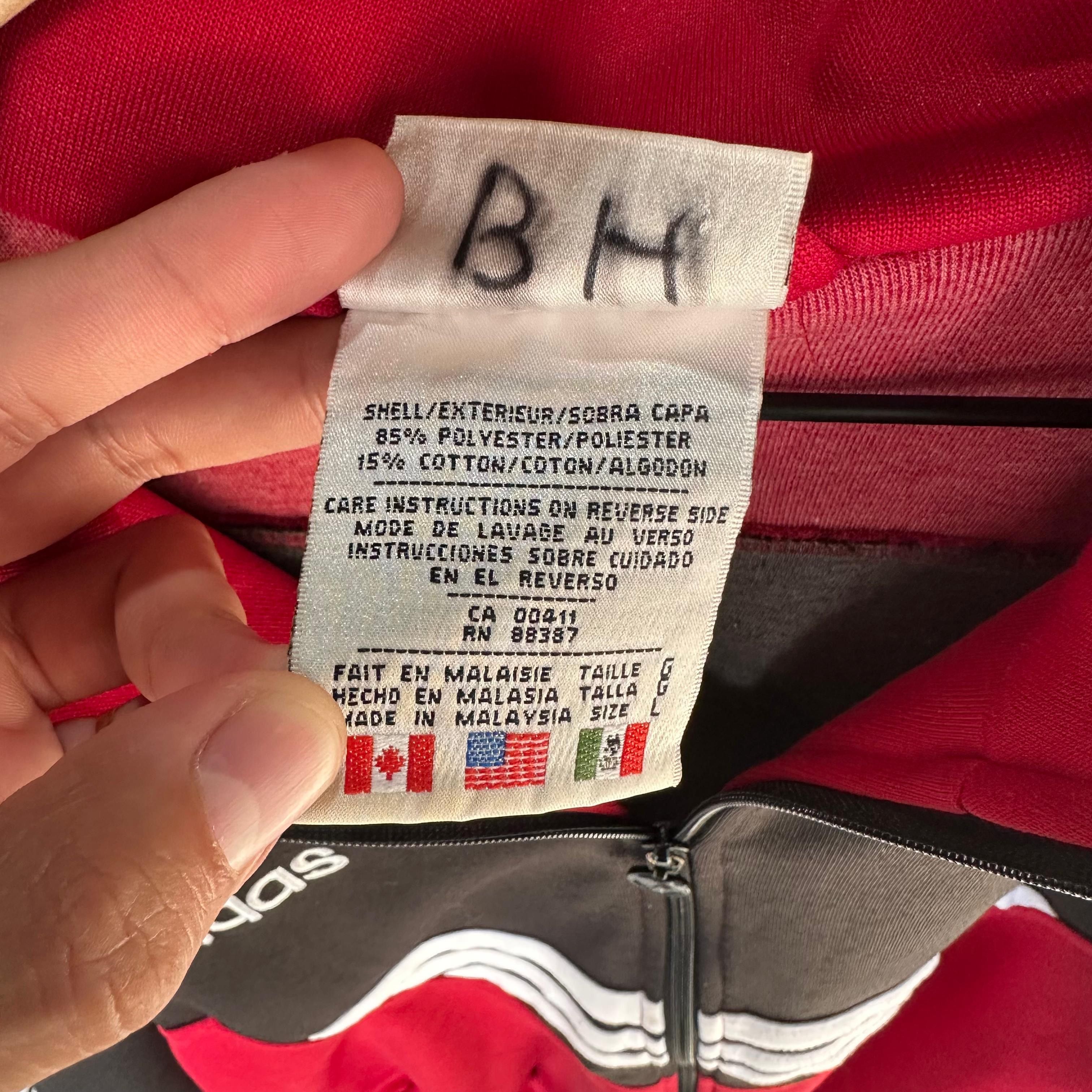 Adidas Vintage Adidas Track Jacket Red University Of New England Size US L / EU 52-54 / 3 - 10 Thumbnail