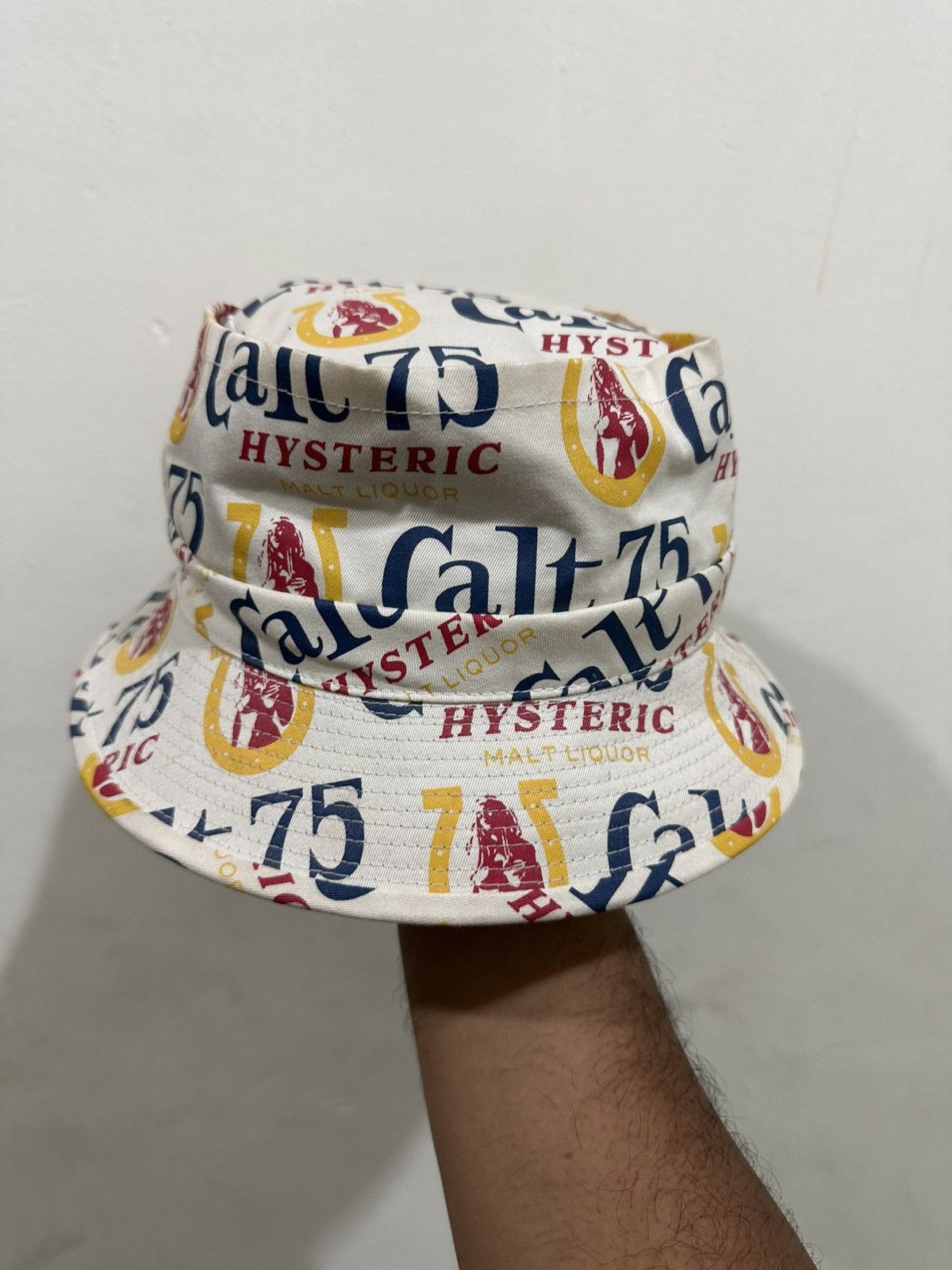 Hysteric Glamour Calt Malt Hysteric Glamour Parody Bucket Hat Size ONE SIZE - 2 Thumbnail