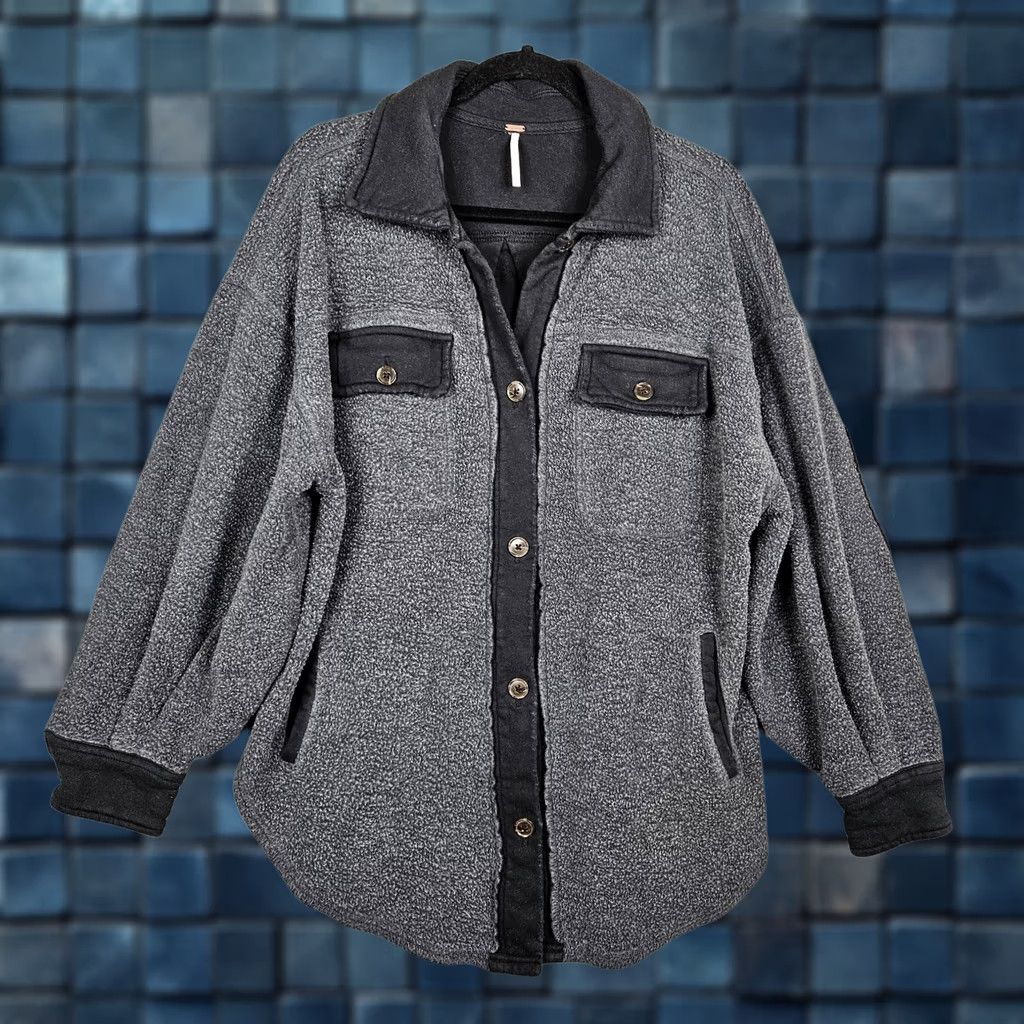 Free People Free People Jacket Women's XS Fleece Multicolor All Seasons Regular Size XS Covered Button Closure Casual Fall Winter Spring Shirt? Size XS / US 0-2 / IT 36-38 - 1 Thumbnail