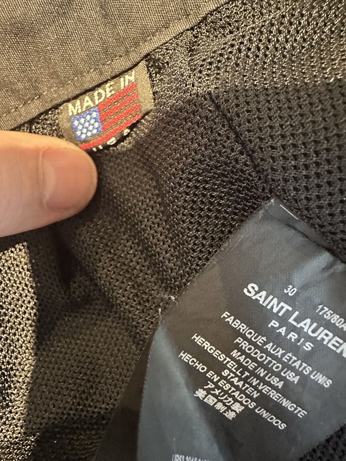 Saint Laurent Paris Saint Laurent Paris Surf Sound Black Swim Shorts Size US 30 / EU 46 - 9 Thumbnail