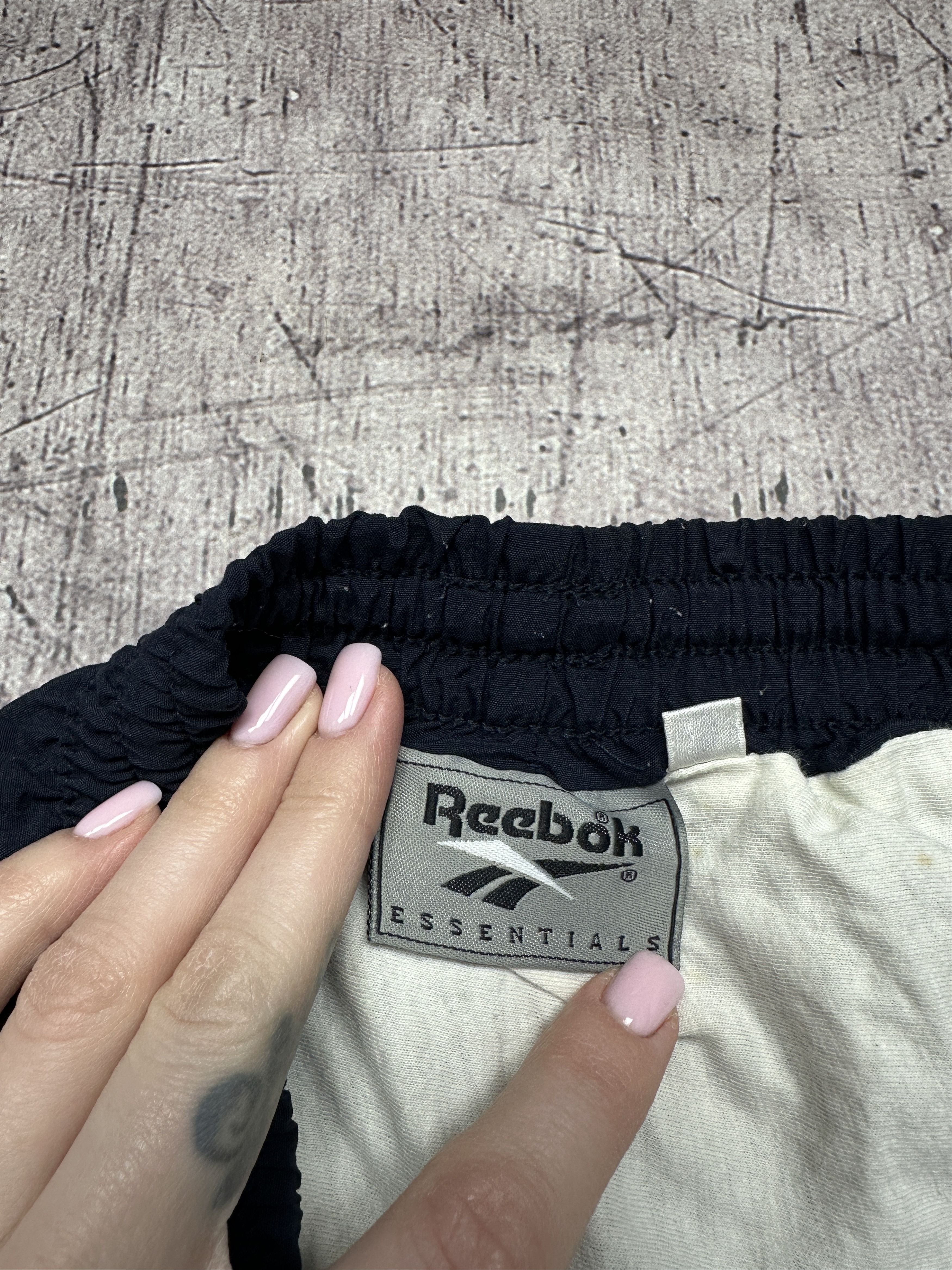 Reebok Reebok 90s Vintage Mens Nylon Shorts Size US 34 / EU 50 - 5 Thumbnail