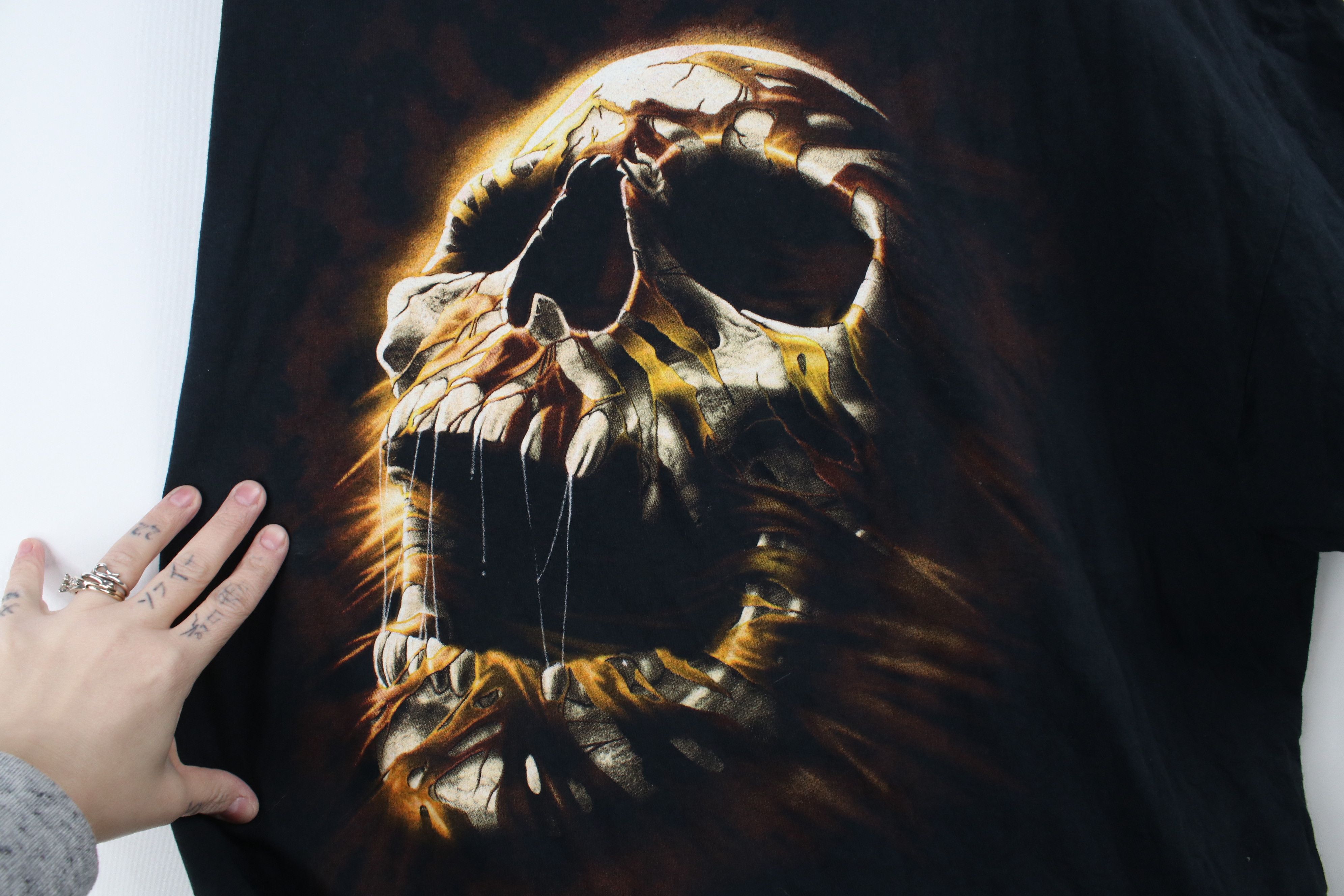 Vintage Vintage 90s Y2K Streetwear Skeleton Skull Mummy T-Shirt Size US XL / EU 56 / 4 - 4 Thumbnail