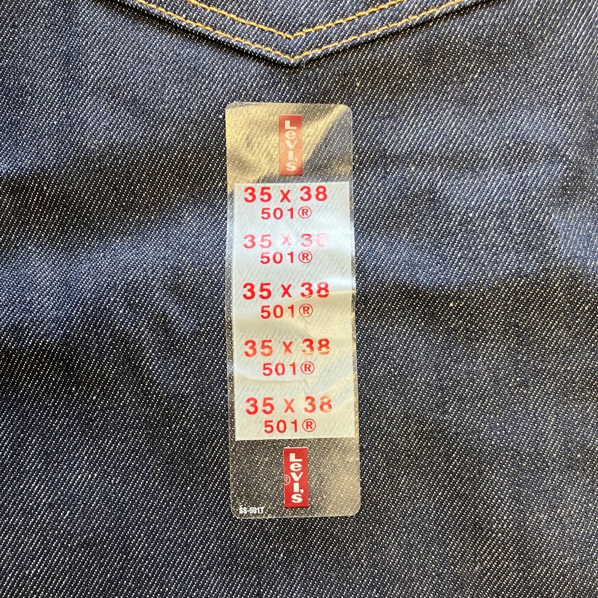 Vintage Vintage Deadstock Levi's 501XX Jeans Size US 35 - 4 Thumbnail