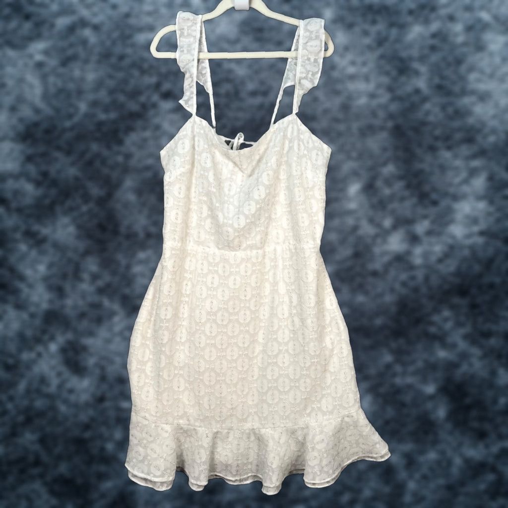 Bar III Bar III Womens Dress Sleeveless White Lace Ruffle Hem Medium Size M / US 6-8 / IT 42-44 - 1 Thumbnail