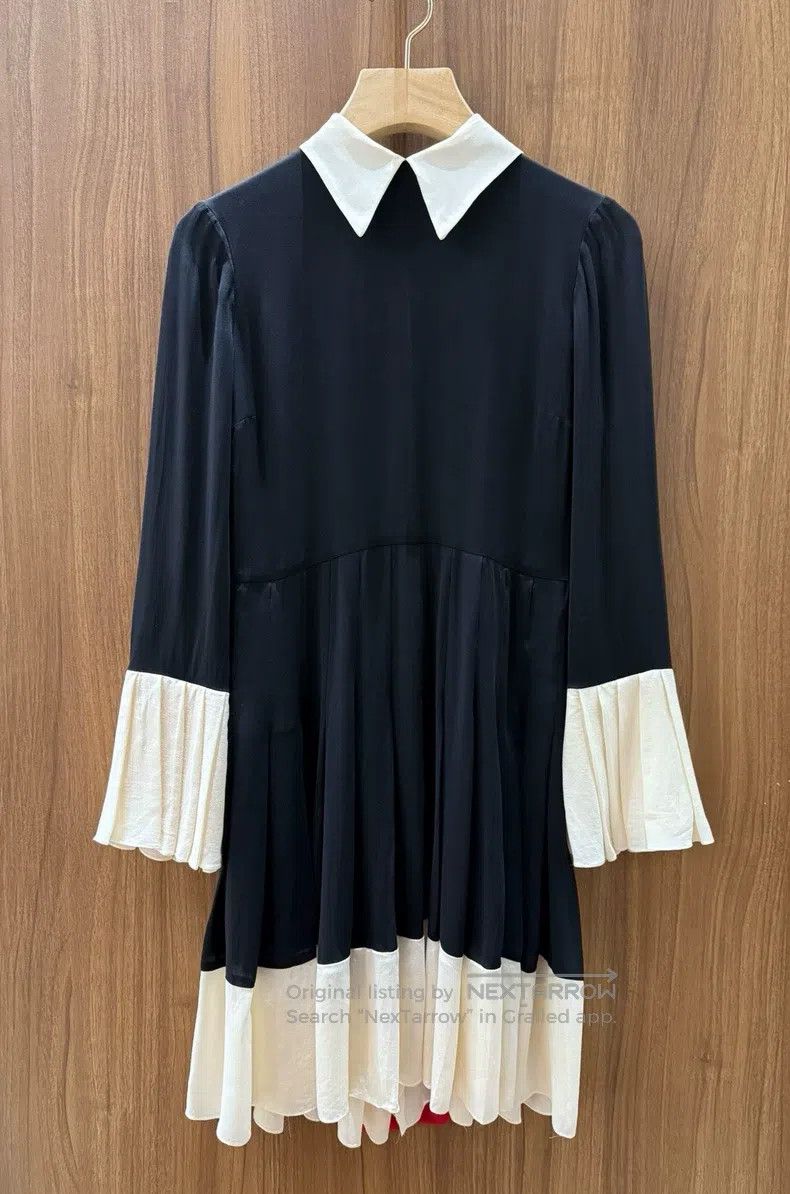 Gucci Black colour block dress