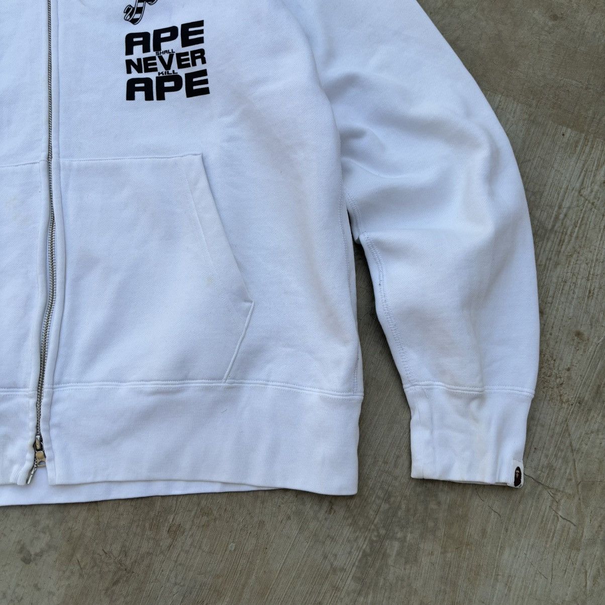 Bape Bape Logo Zip up Hoodie Size US XL / EU 56 / 4 - 5 Thumbnail