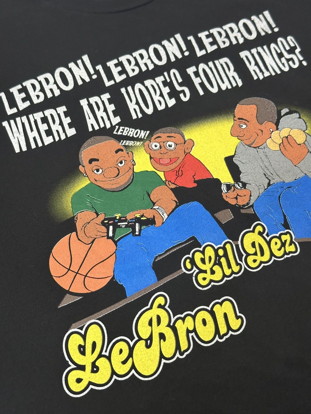 NBA Vintage 2009 Kobe Bryant LeBron James LilDez Nike Commercial Size US XL / EU 56 / 4 - 8 Thumbnail