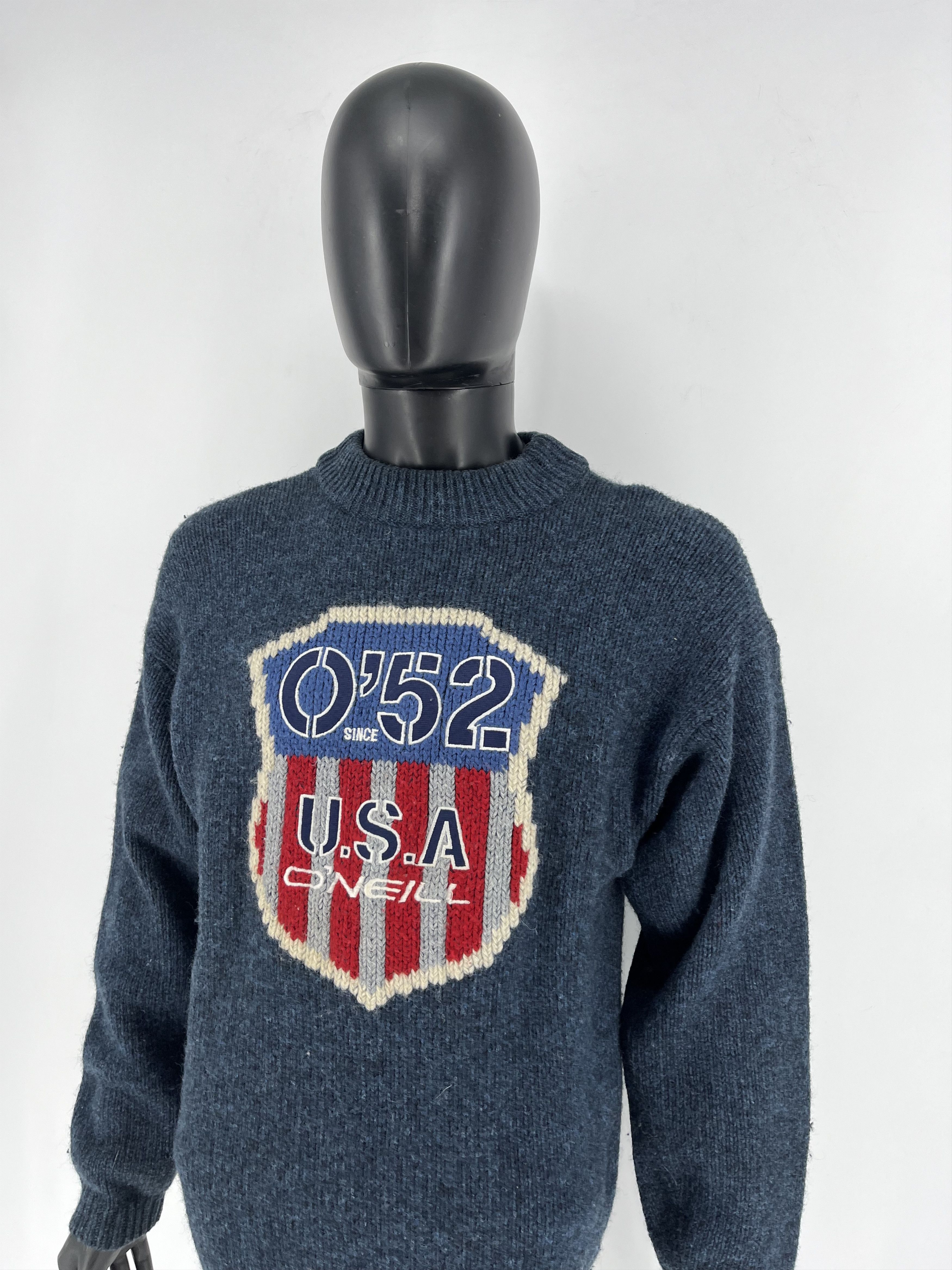 O'Neill × Vintage ONeill blue Knitted Jumper with embroidered spell-out on Size US M / EU 48-50 / 2 - 5 Thumbnail