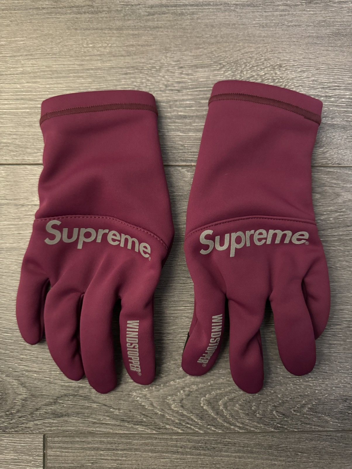 Supreme Supreme WindStopper Gloves | Grailed