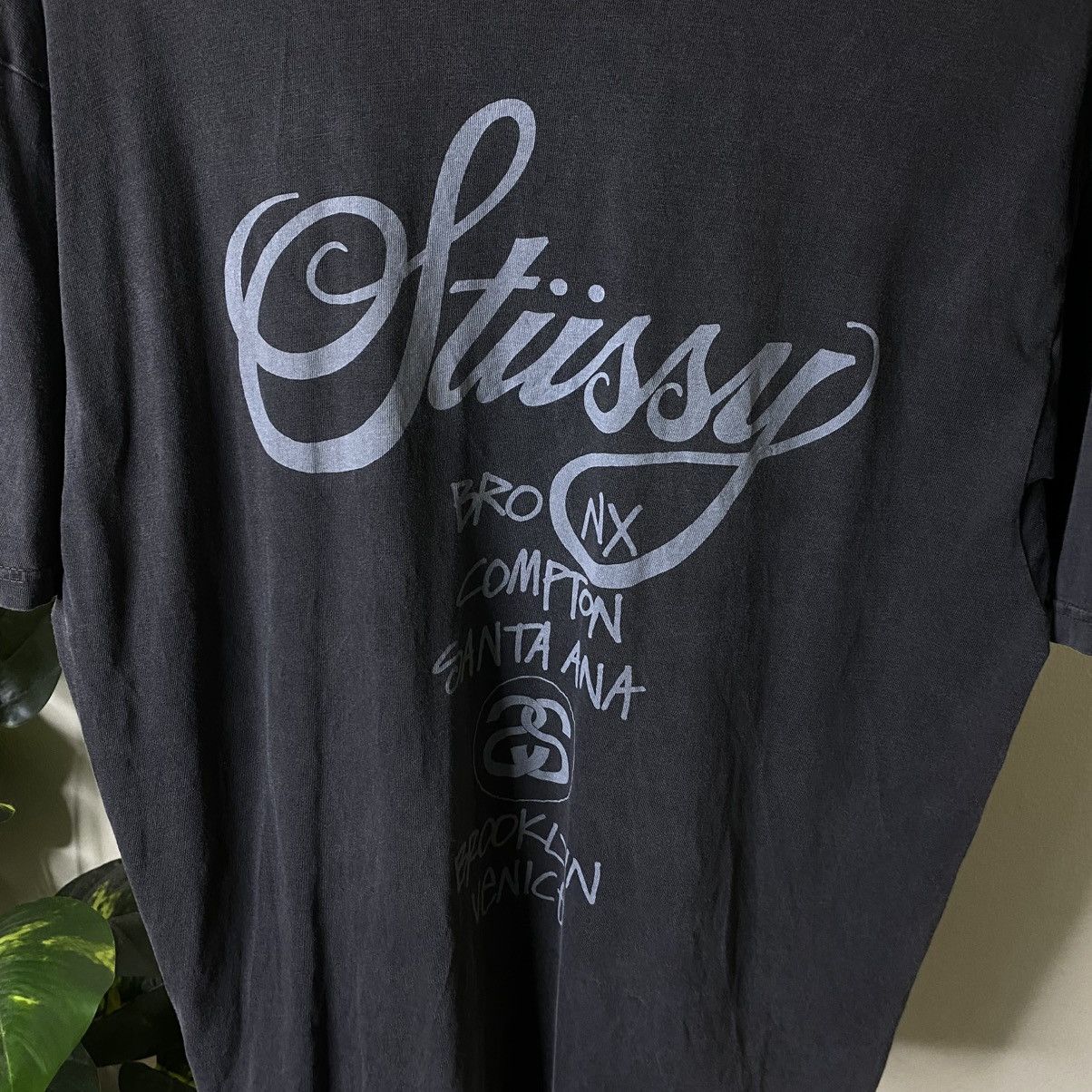 Stussy Vintage Y2K Stussy Tour Washed Gray T Shirt Size US XL / EU 56 / 4 - 7 Thumbnail