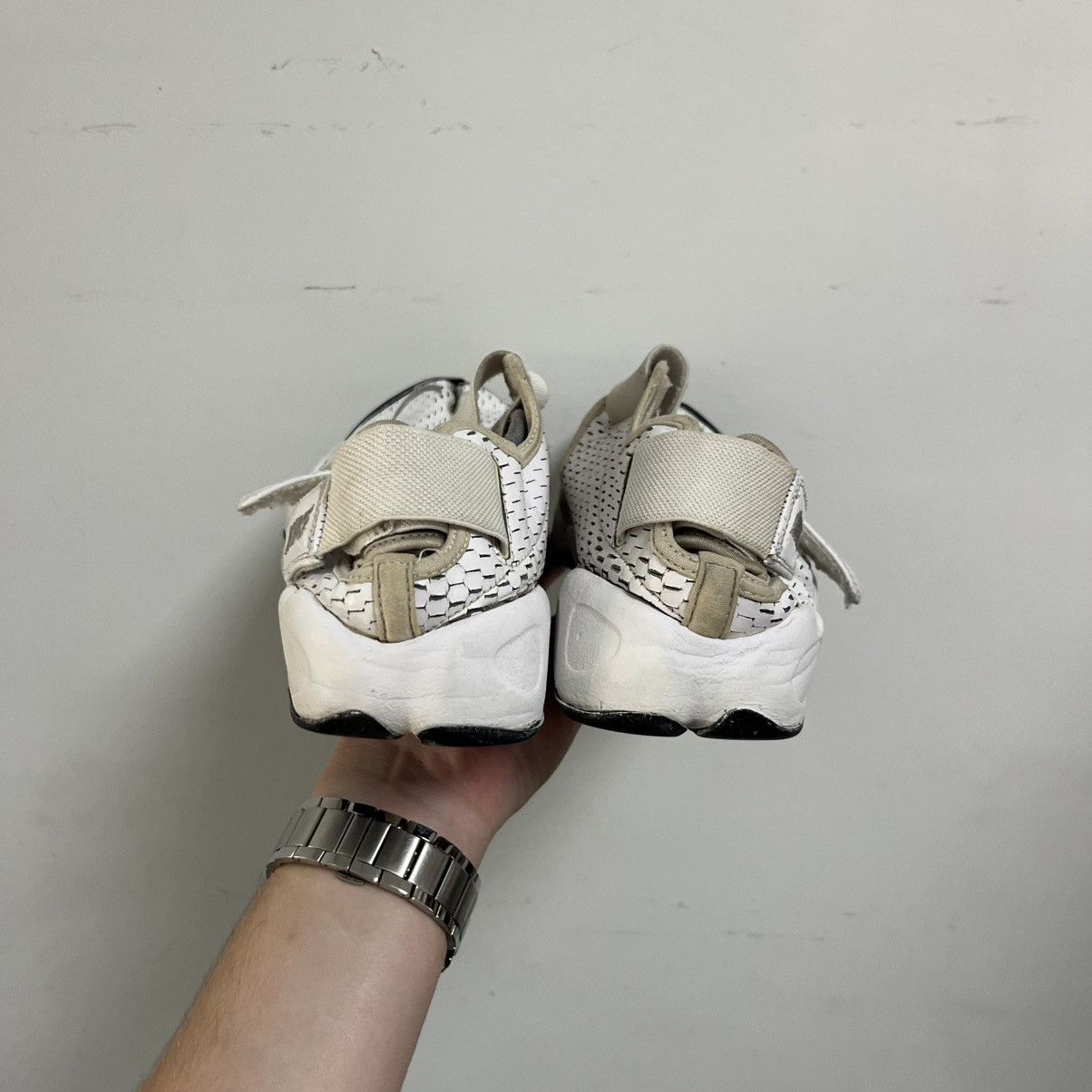 Nike Vintage Nike Rift Y2K Tabi Sneakers Sandals Size US 11 / EU 44 - 6 Thumbnail