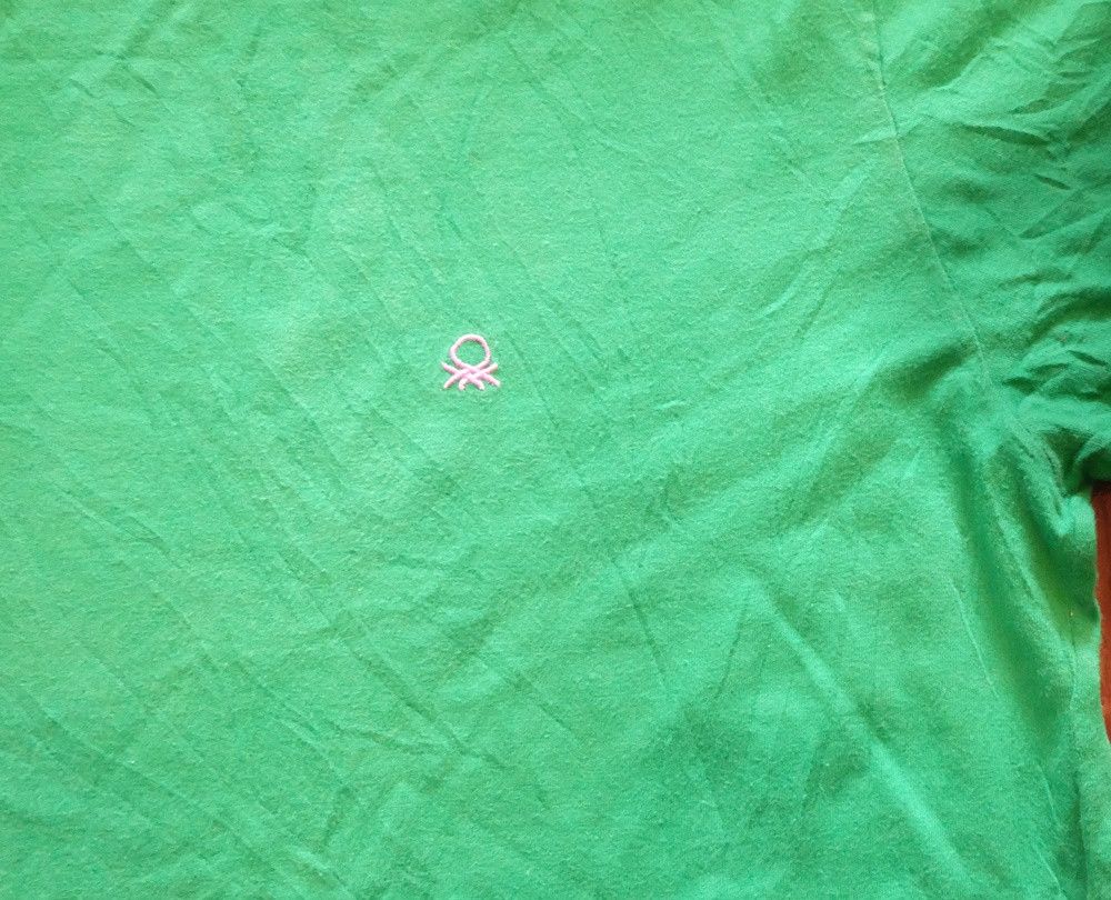 United Colors Of Benetton United Colors of Benetton Size US M / EU 48-50 / 2 - 2 Thumbnail