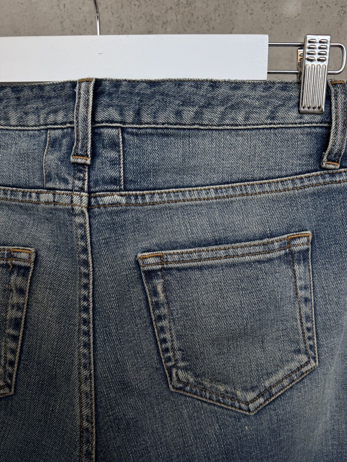 Saint Laurent Paris Saint Laurent Slim Jeans SS16 Size 27" / US 4 / IT 40 - 7 Thumbnail