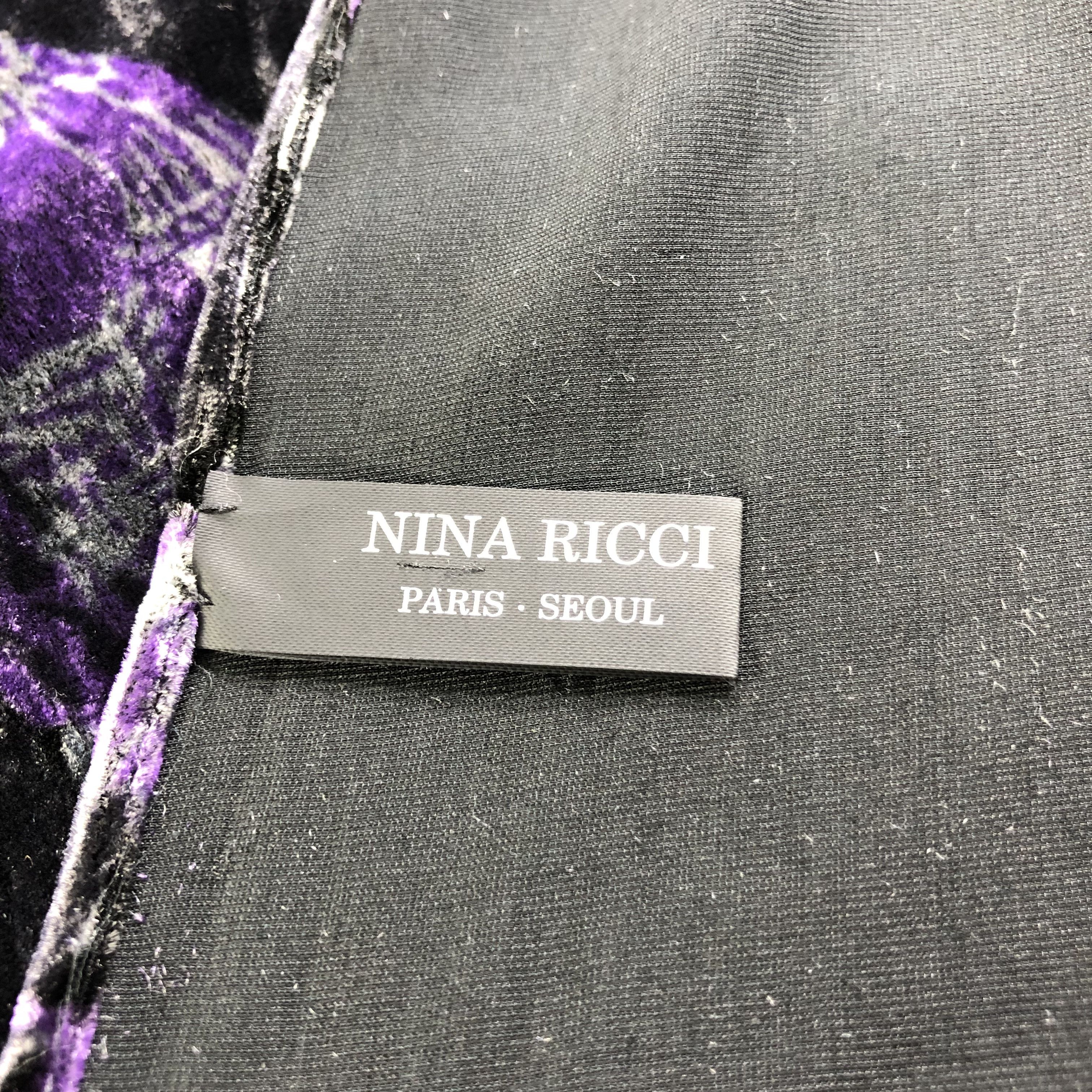 Nina Ricci Nina Ricci Velvet Scarf Muffler V1808 Size ONE SIZE - 4 Thumbnail