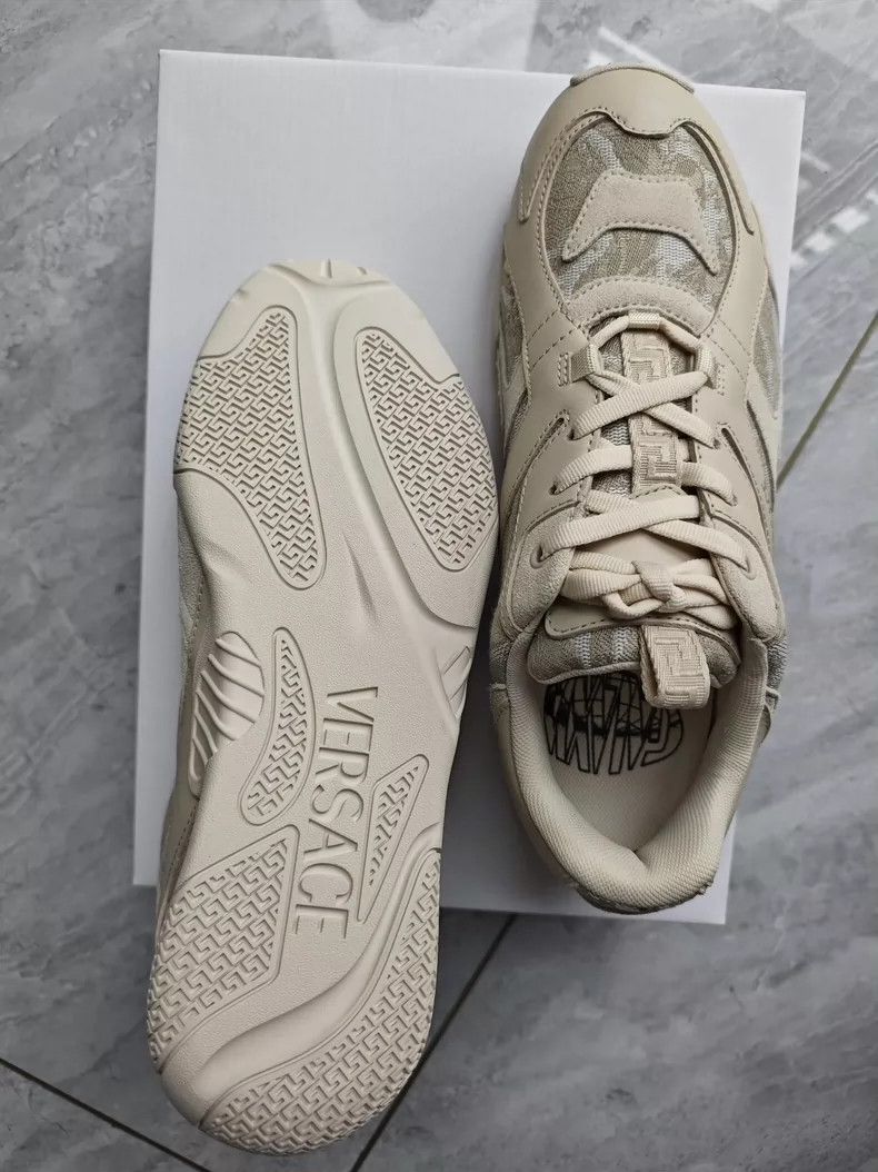 Versace Versace Men's sneakers Size US 8 / EU 41 - 3 Thumbnail