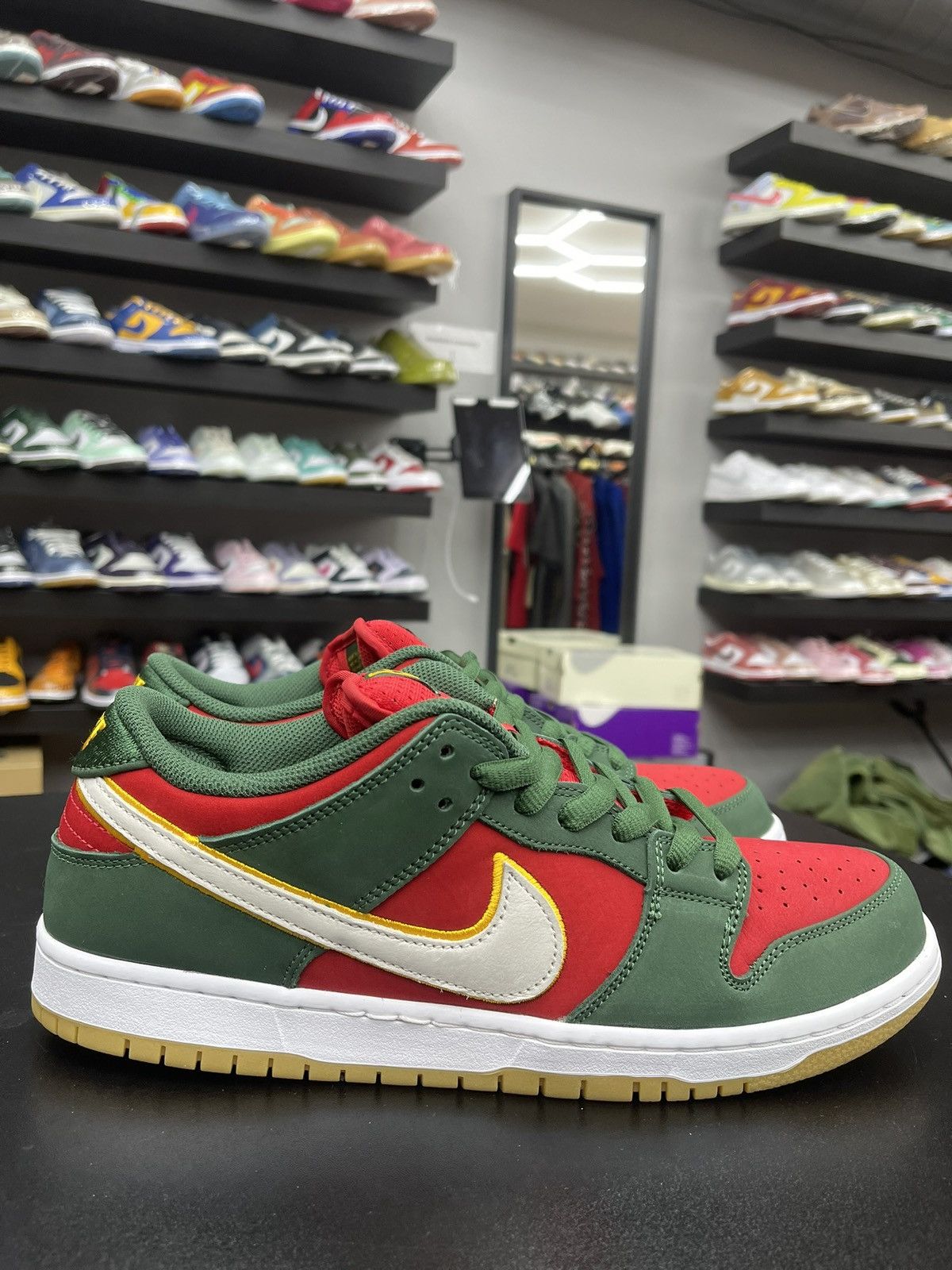 Nike Size 11.5 - Nike Dunk Low SB Seattle SuperSonics Size US 11.5 / EU 44-45 - 3 Thumbnail