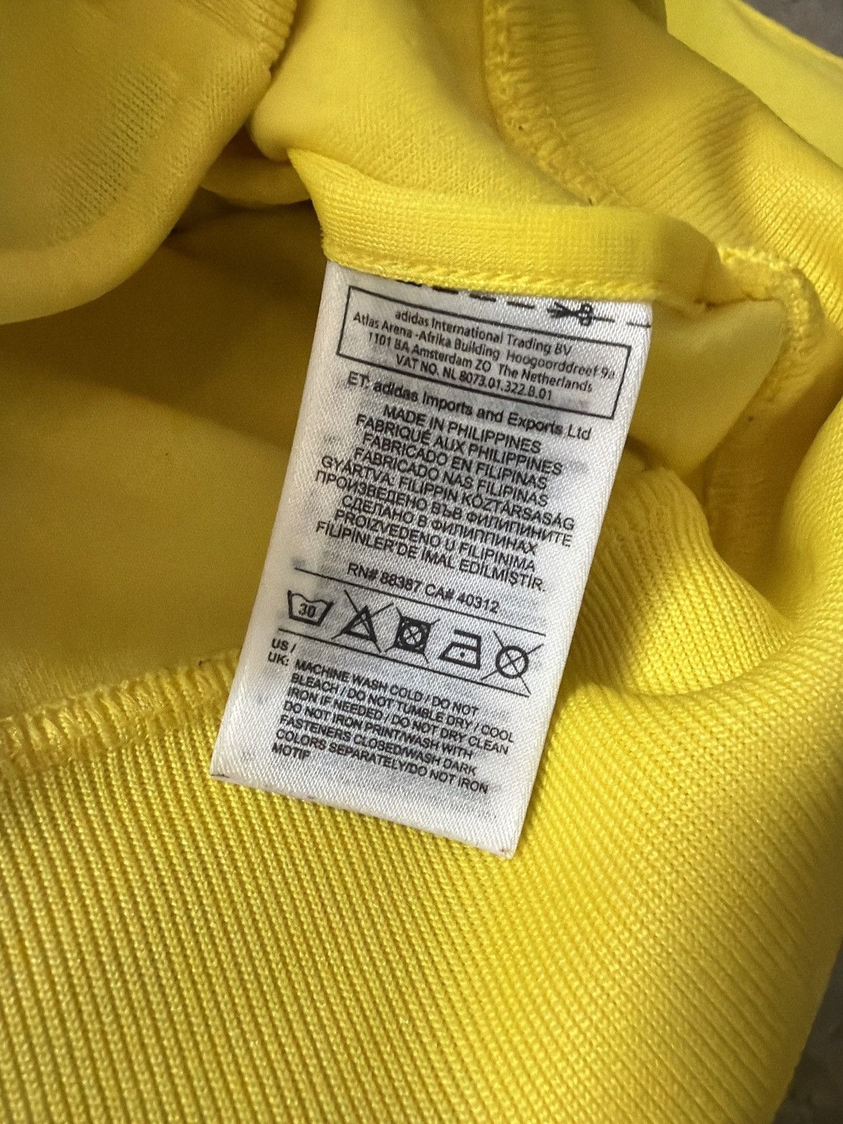 Adidas Adidas x Pharrell Williams Hu Track Jacket Medium Size US M / EU 48-50 / 2 - 6 Thumbnail