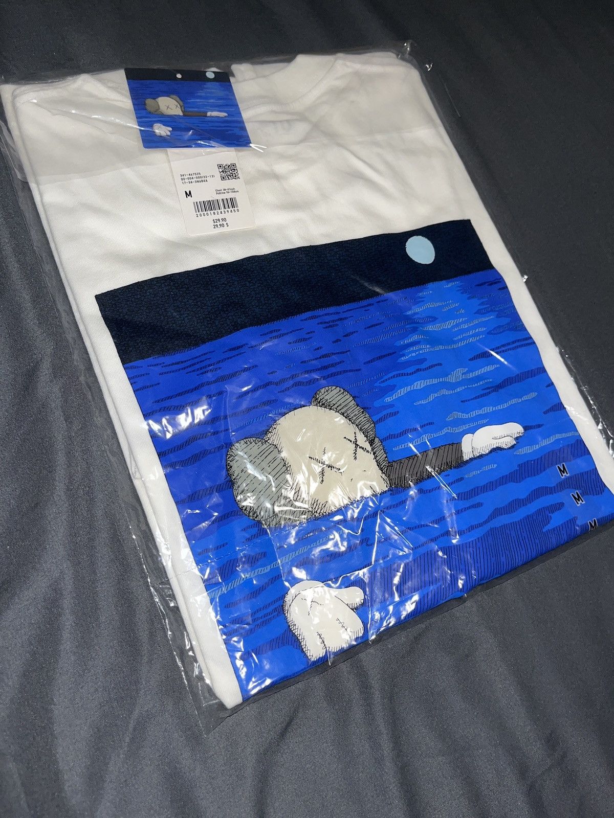 Kaws × Uniqlo Kaws x Uniqlo T-Shirt Size US M / EU 48-50 / 2 - 4 Thumbnail