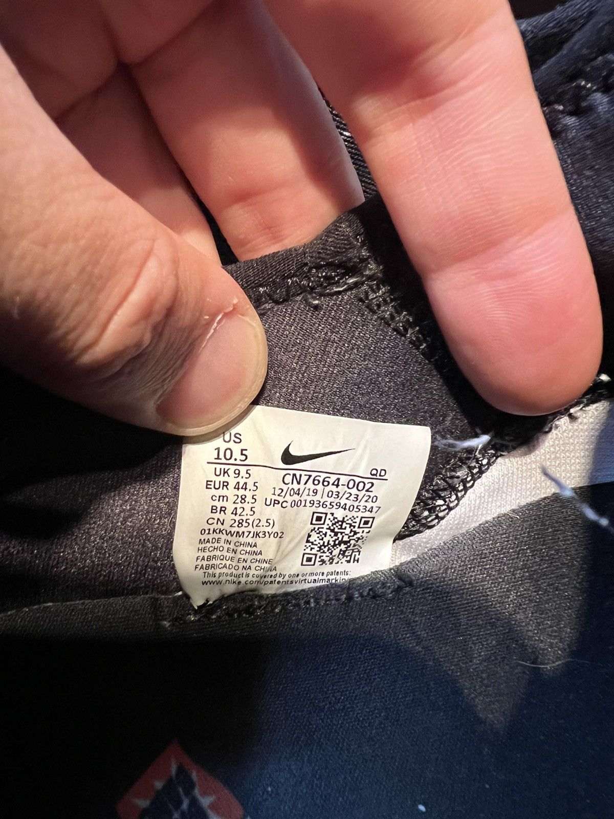 Nike NIKE REACT PRESTO USED SIZE 10.5 GALAXY BLACK TOTAL Size US 10.5 / EU 43-44 - 7 Thumbnail