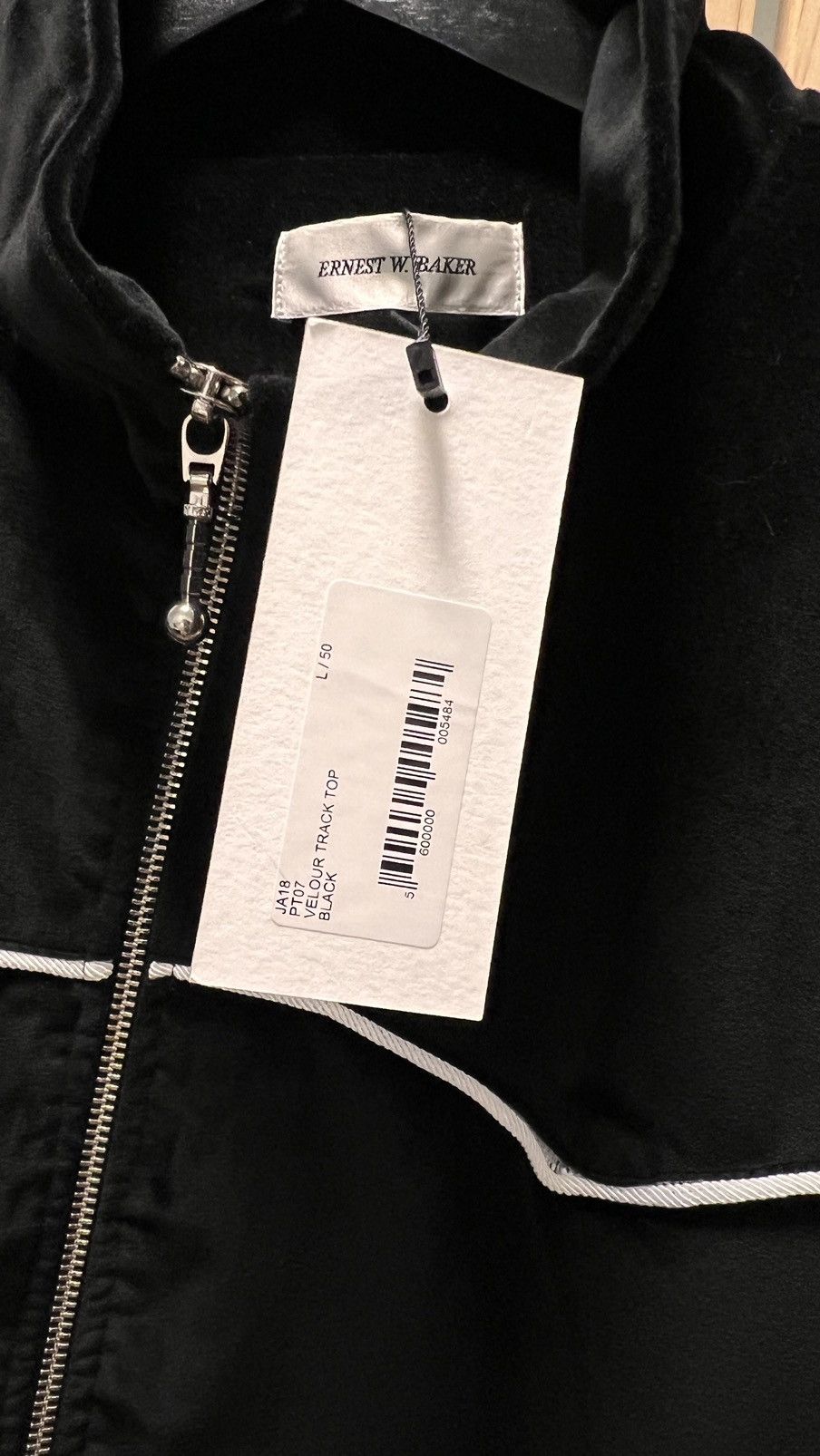 Ernest W. Baker Ernest W. Baker Velour Track Top Size US L / EU 52-54 / 3 - 3 Thumbnail