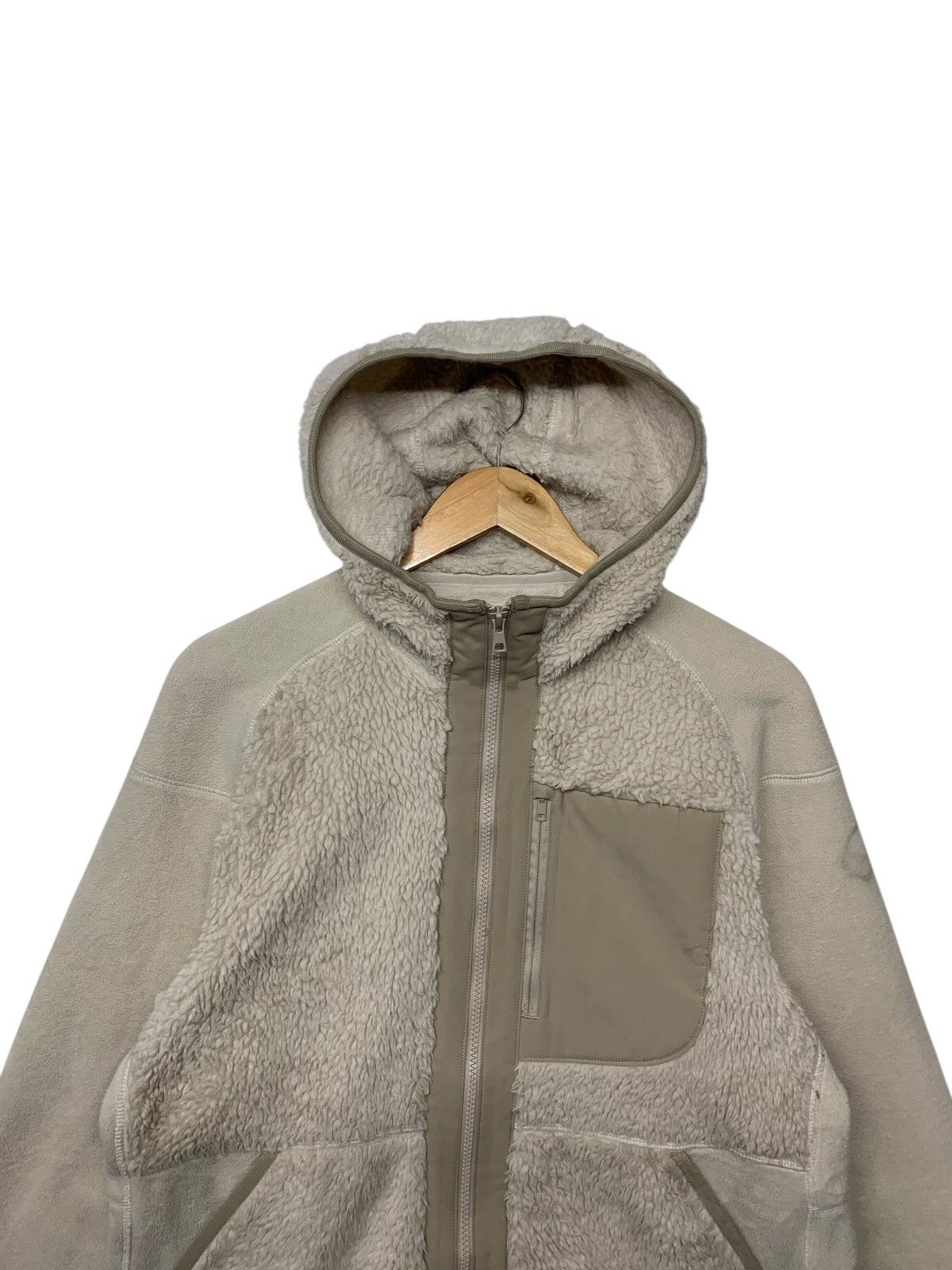 Uniqlo × White Mountaineering Uniqlo X White Mountaineering Zipper Down Hoodie Fleece Size US S / EU 44-46 / 1 - 5 Thumbnail